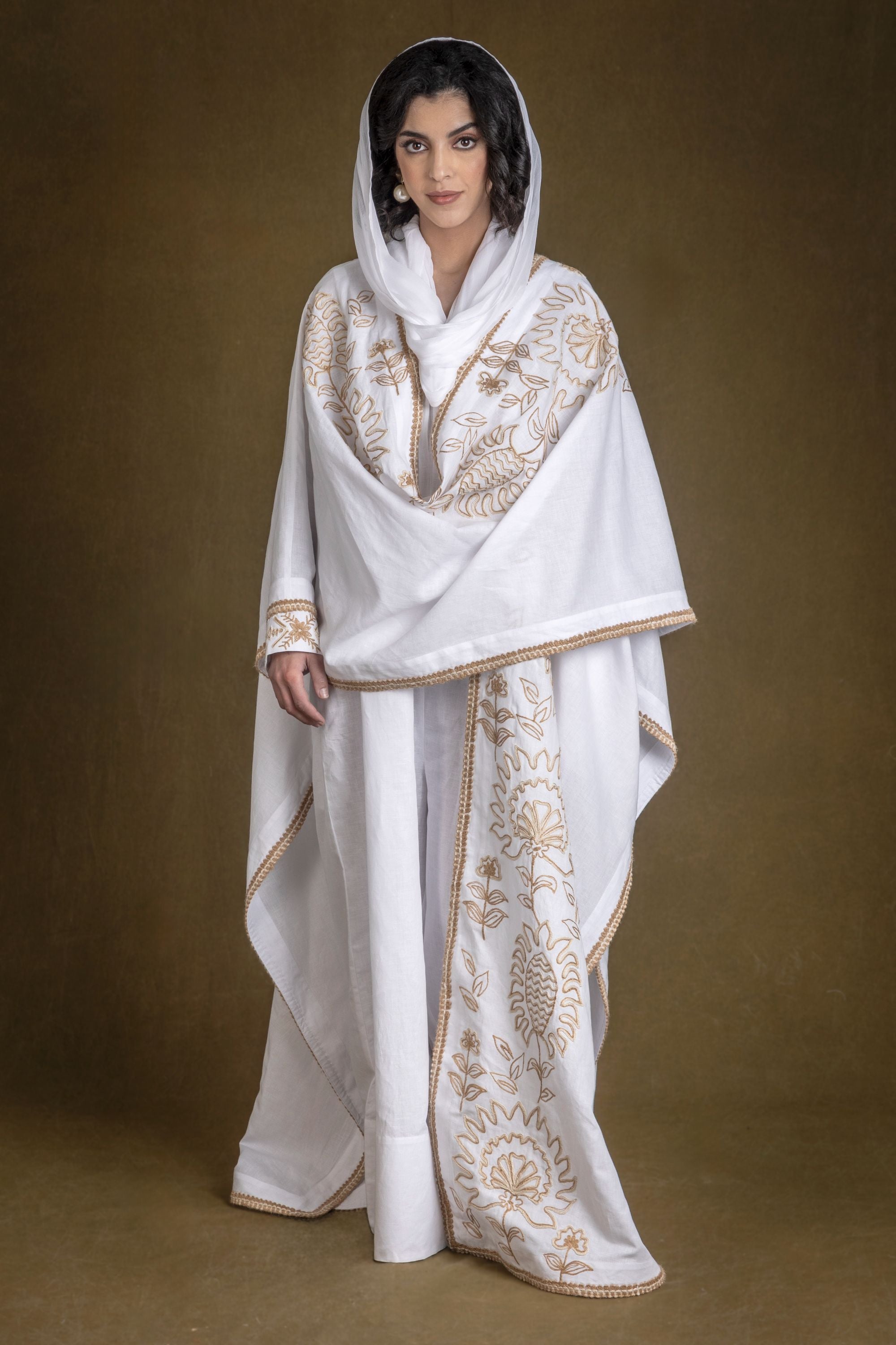 Marwa Abaya Cape with Embroidery