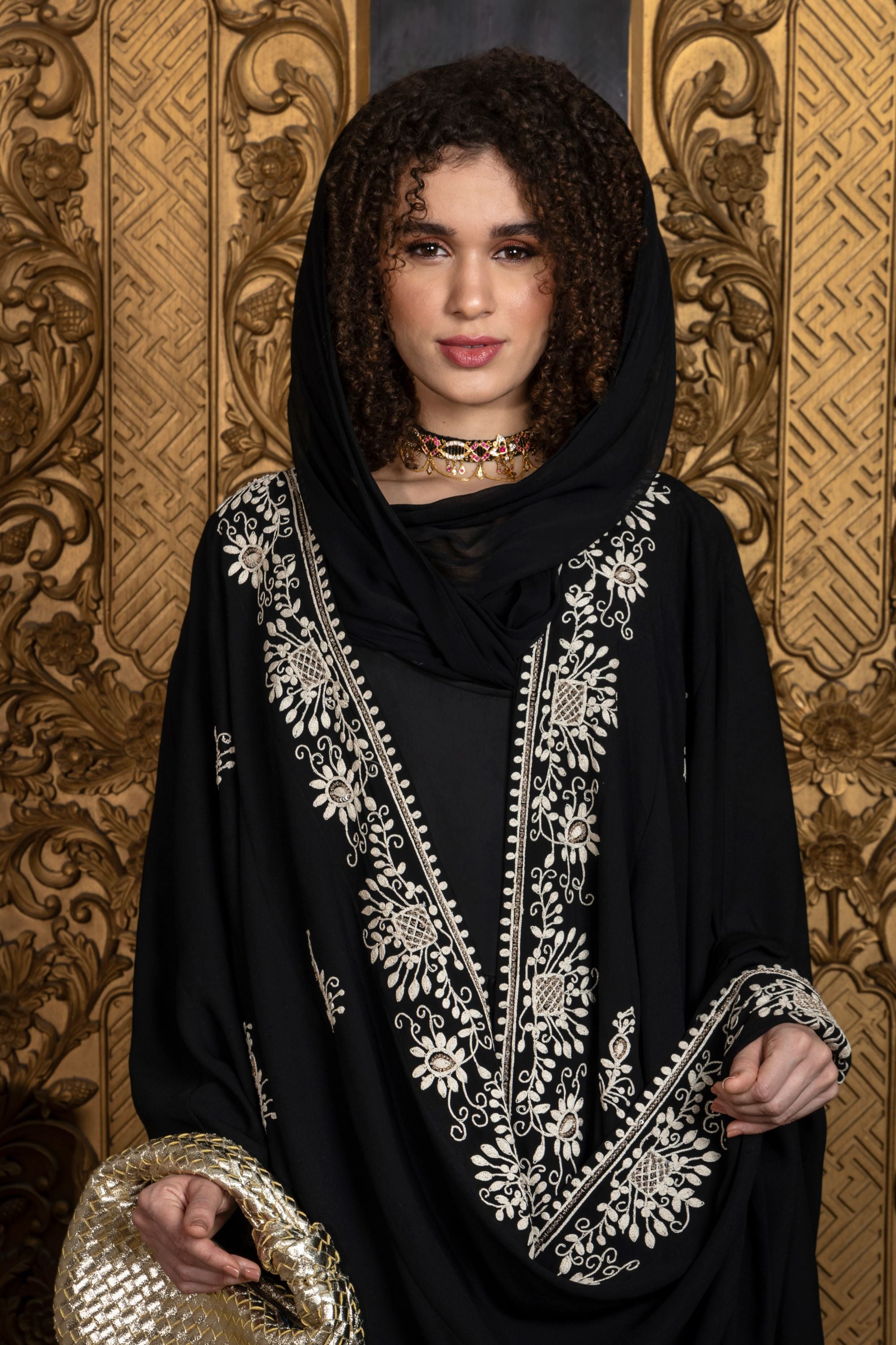 Maktoob Embroidered Abaya with Sheila