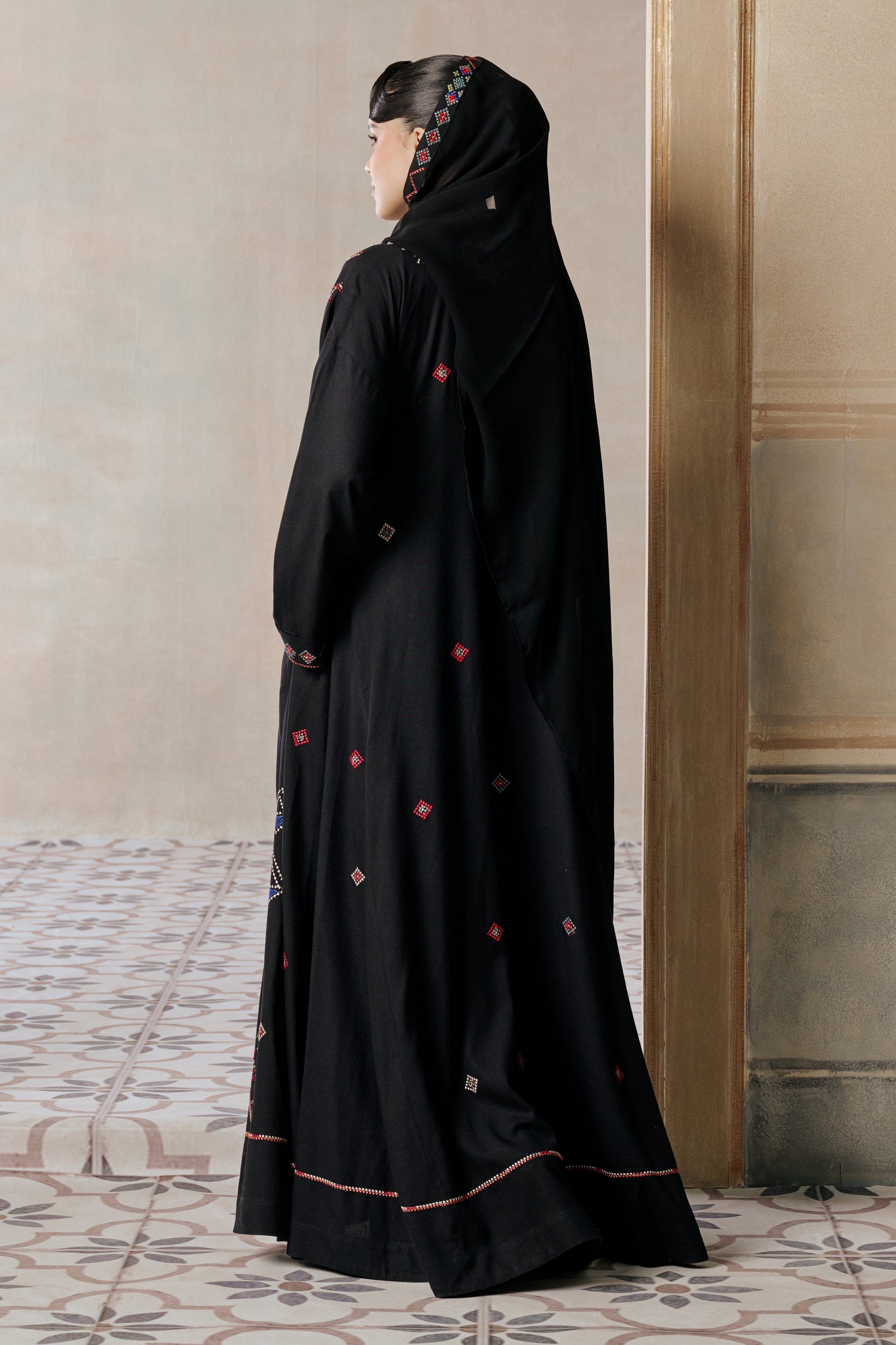 Zuhour Embroidered Abaya