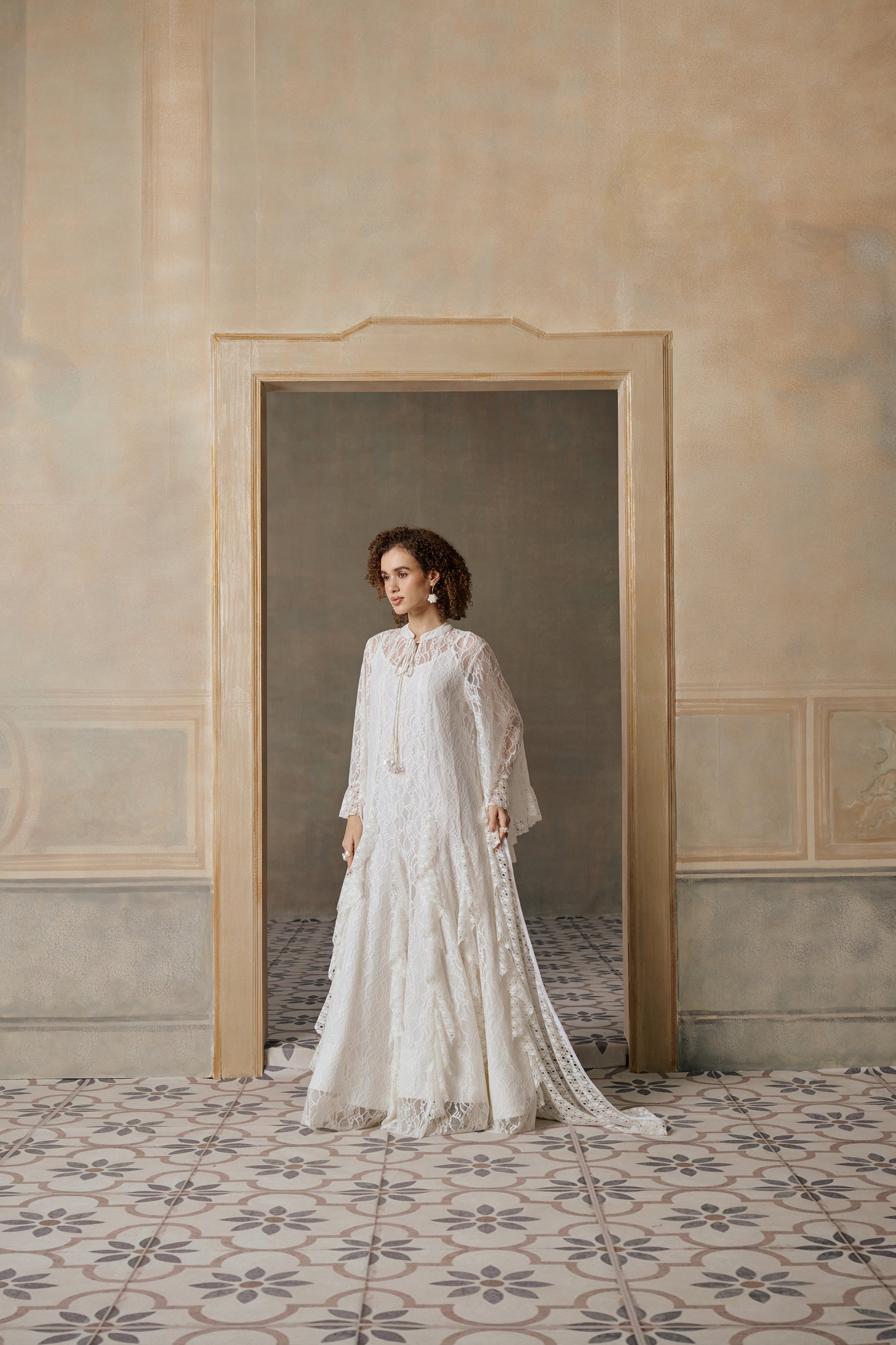Qutuf Stylish Jalabiya
