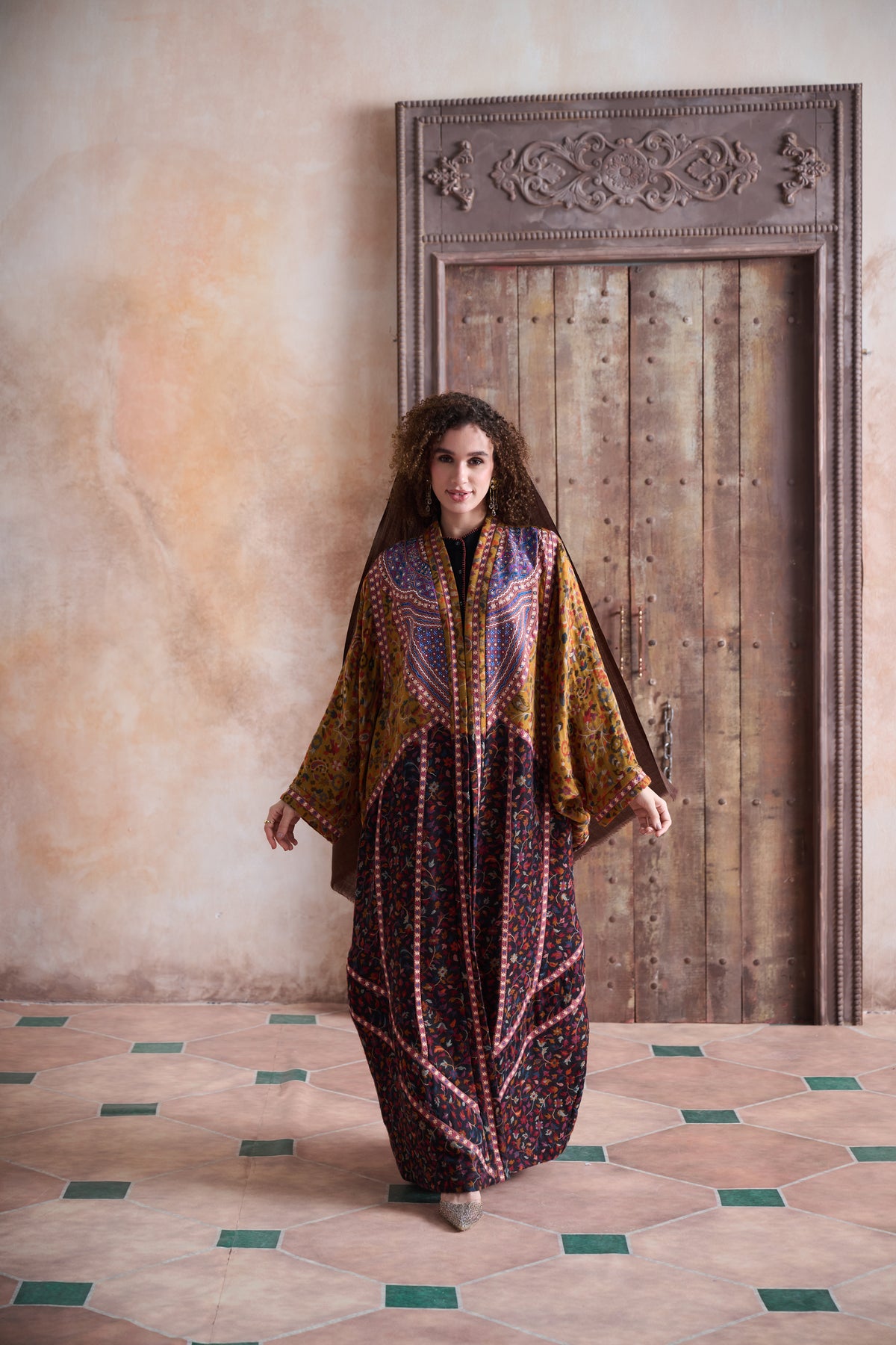Lunazaya Embroidered Abaya