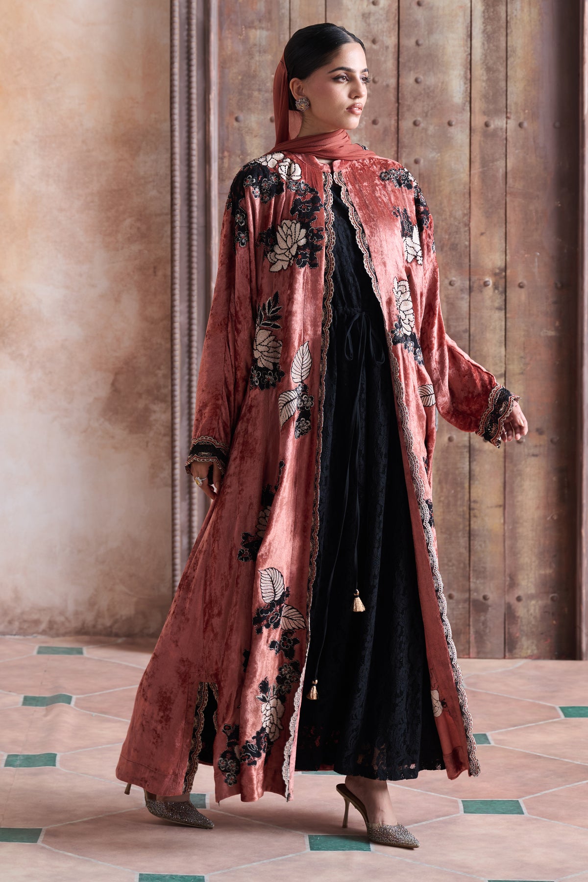 Laysana Embroidered Abaya with Embellishment