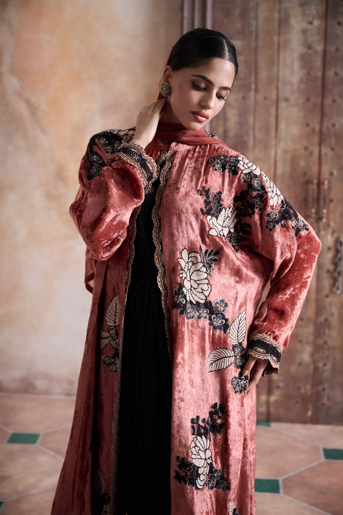 Laysana Embroidered Abaya with Embellishment