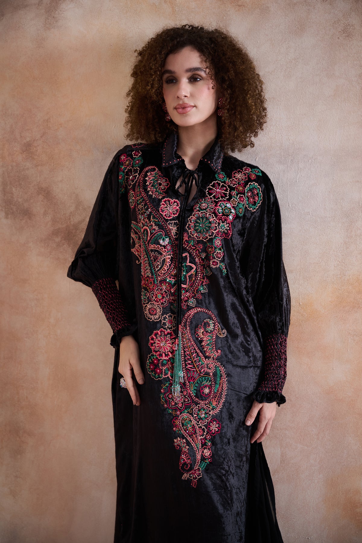 Zaizena Embroidered Jalabiya with Embellishment
