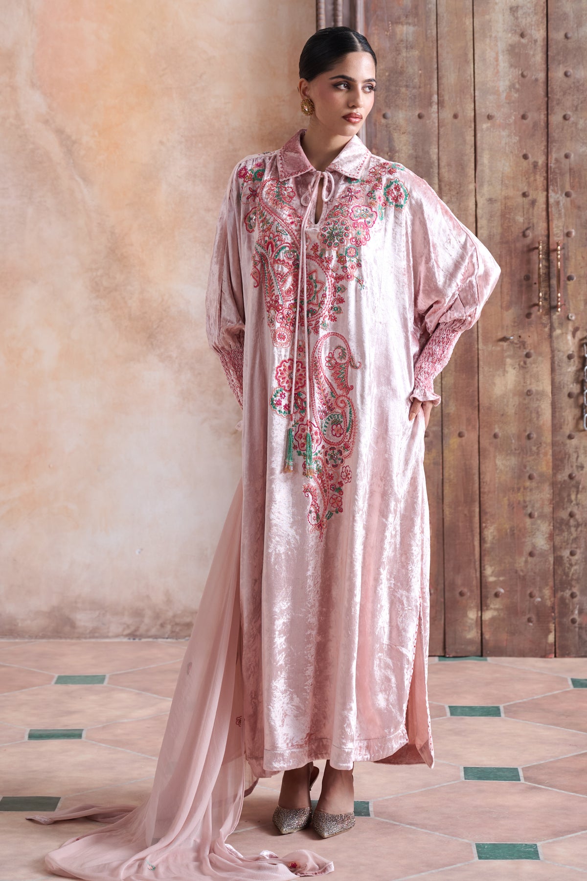Yameena Embroidered Jalabiya with Embellishment