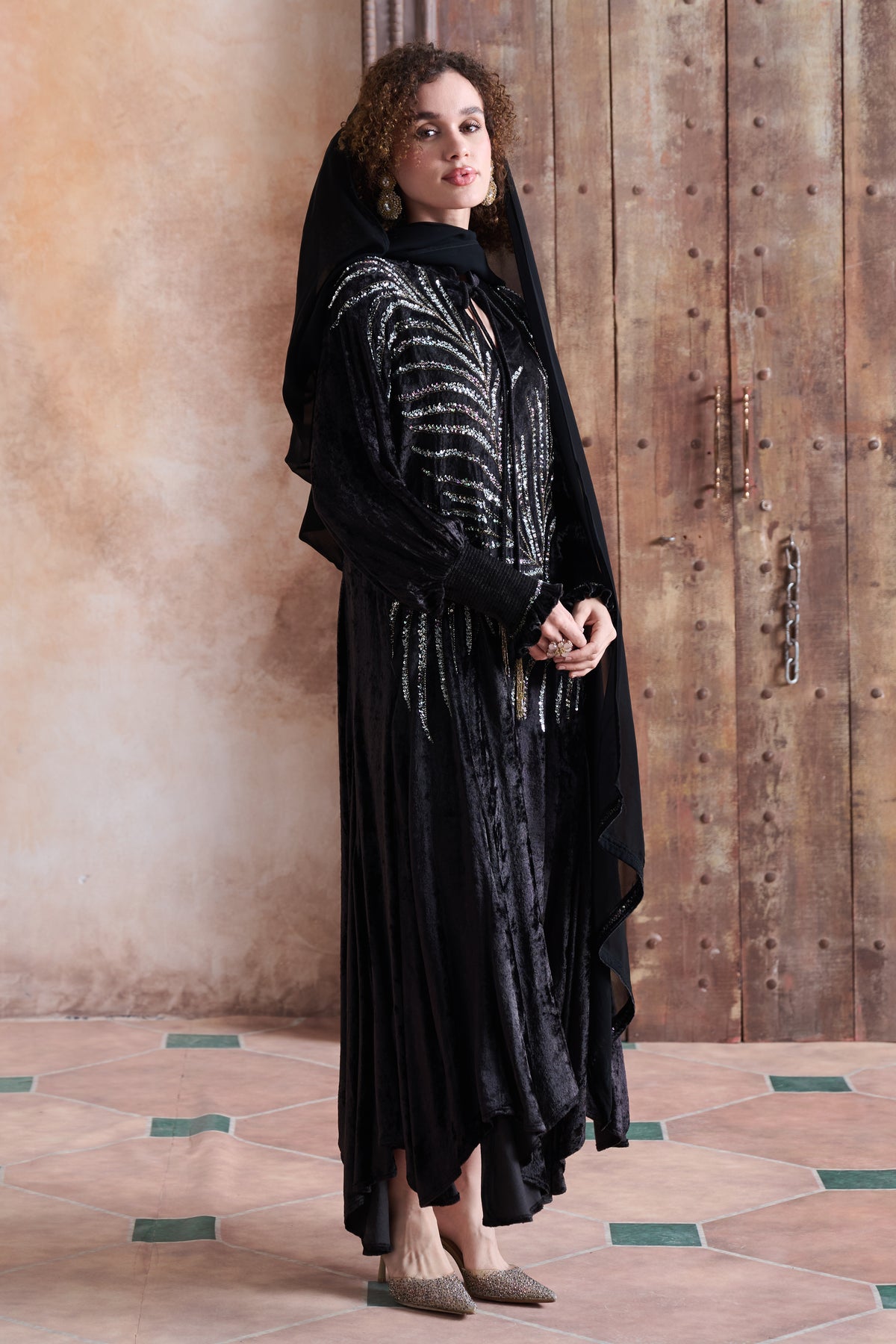 Jazmin Embellished Jalabiya