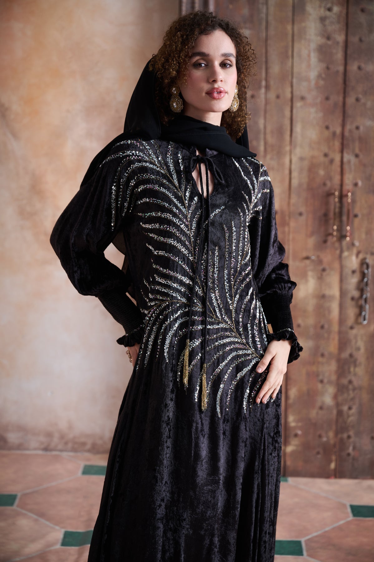 Jazmin Embellished Jalabiya
