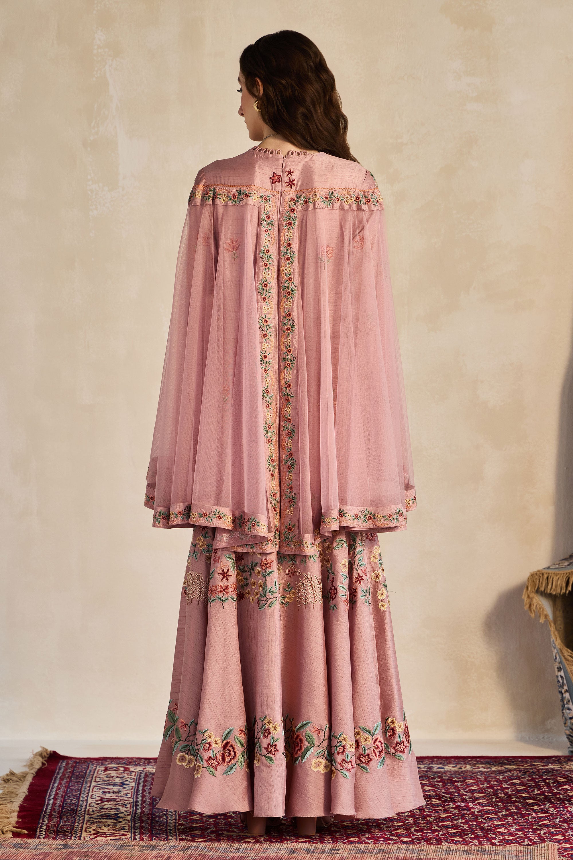 Ruwiza Embroidered Jalabiya
