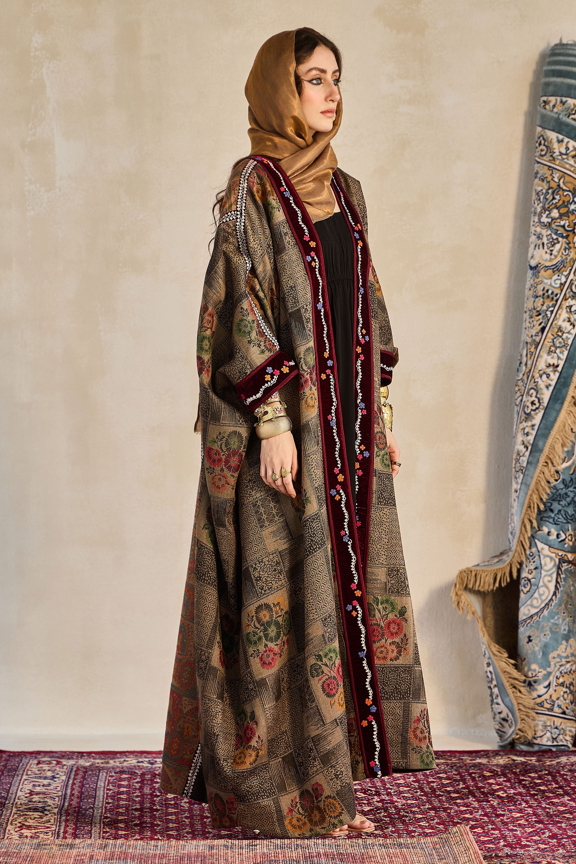 Khansa Embroidered Abaya