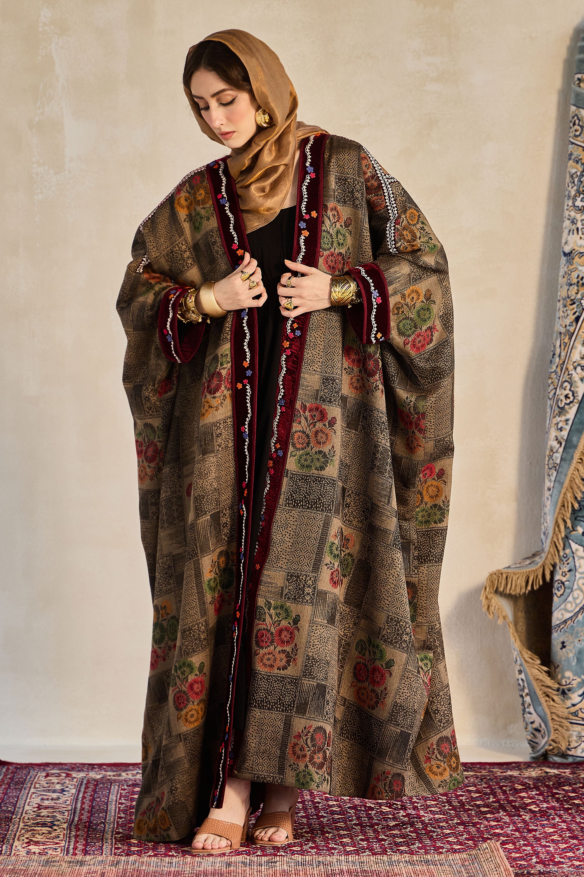 Khansa Embroidered Abaya
