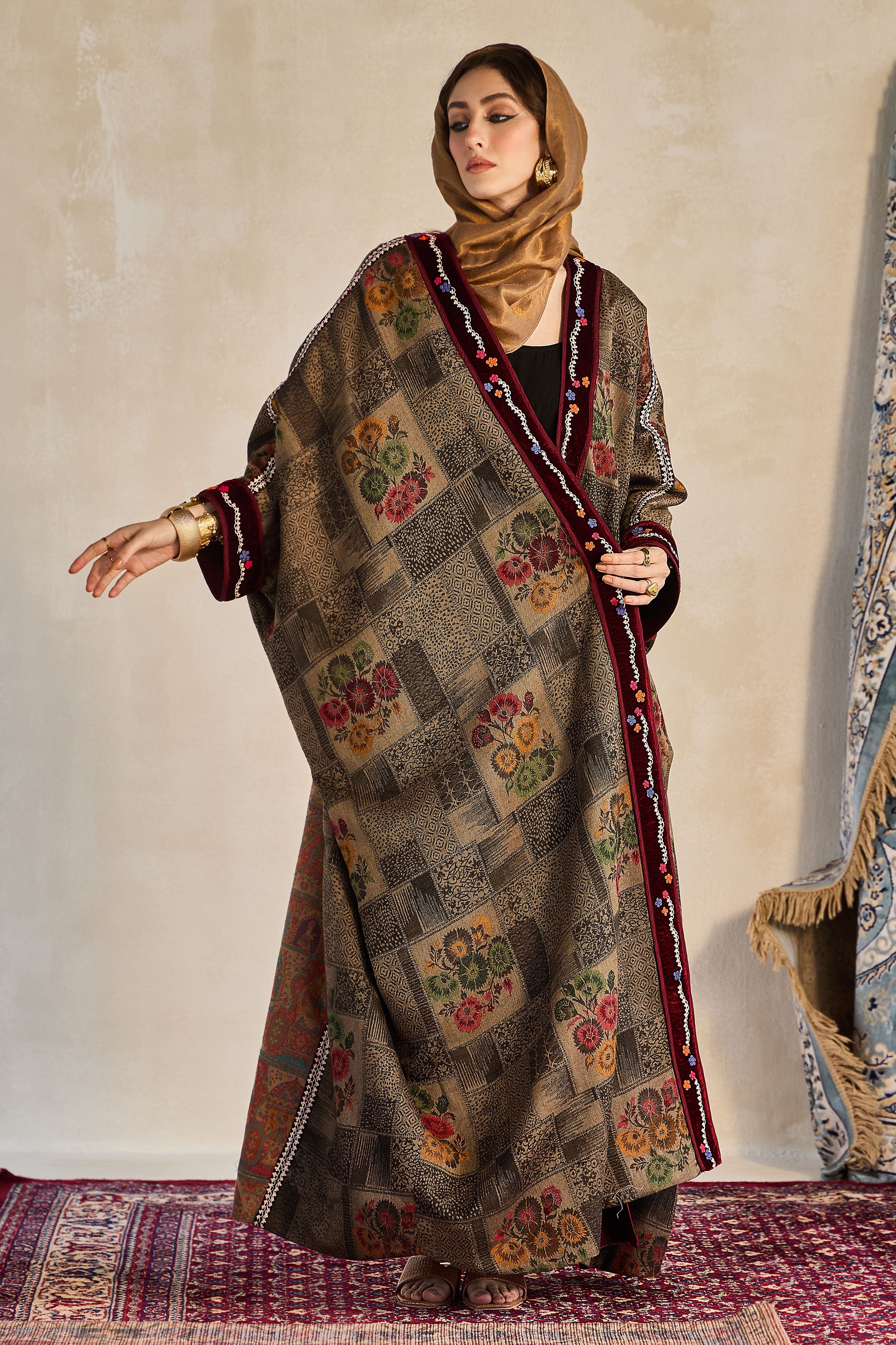 Khansa Embroidered Abaya