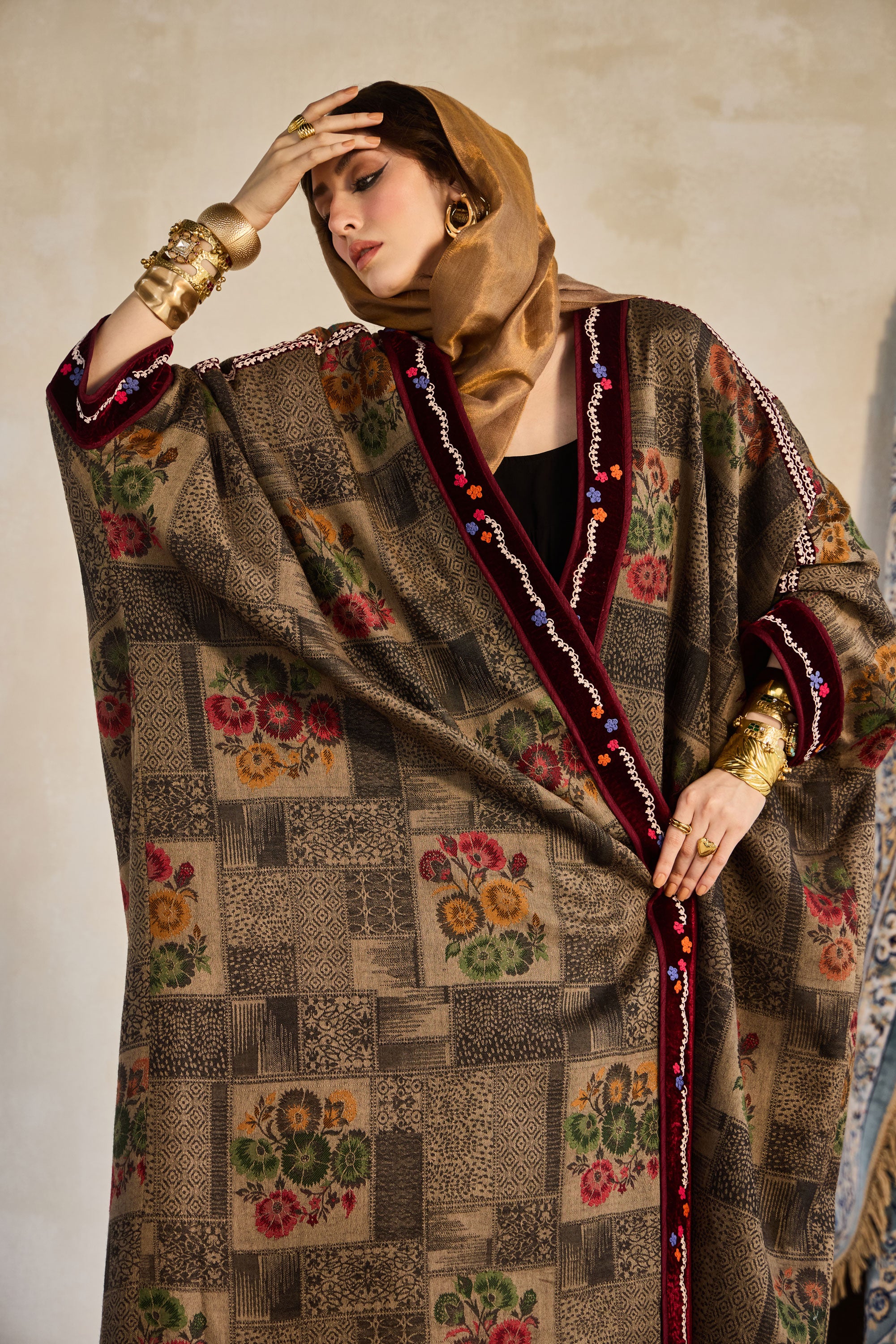 Khansa Embroidered Abaya