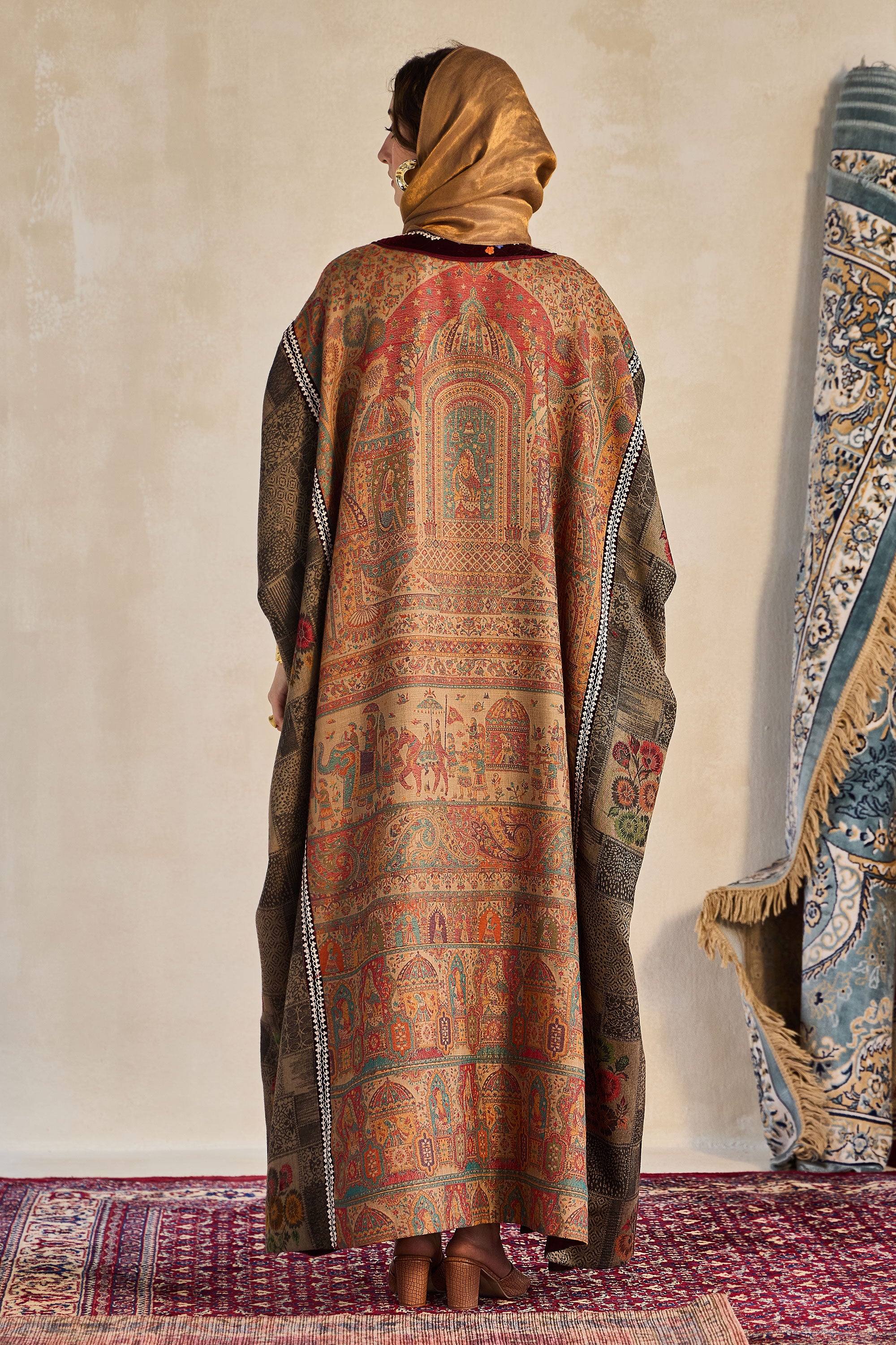Khansa Embroidered Abaya