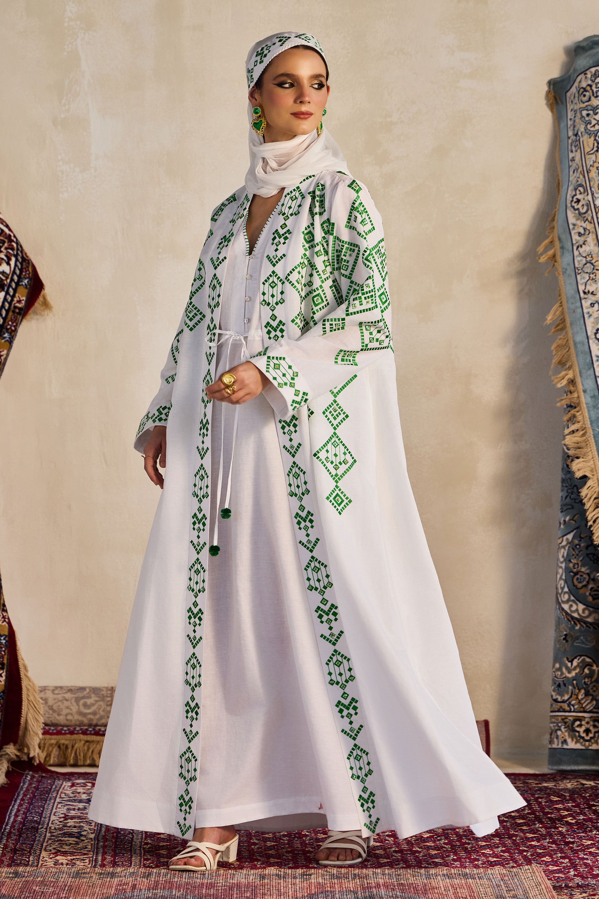 Nahzeirah Embroidered Abaya