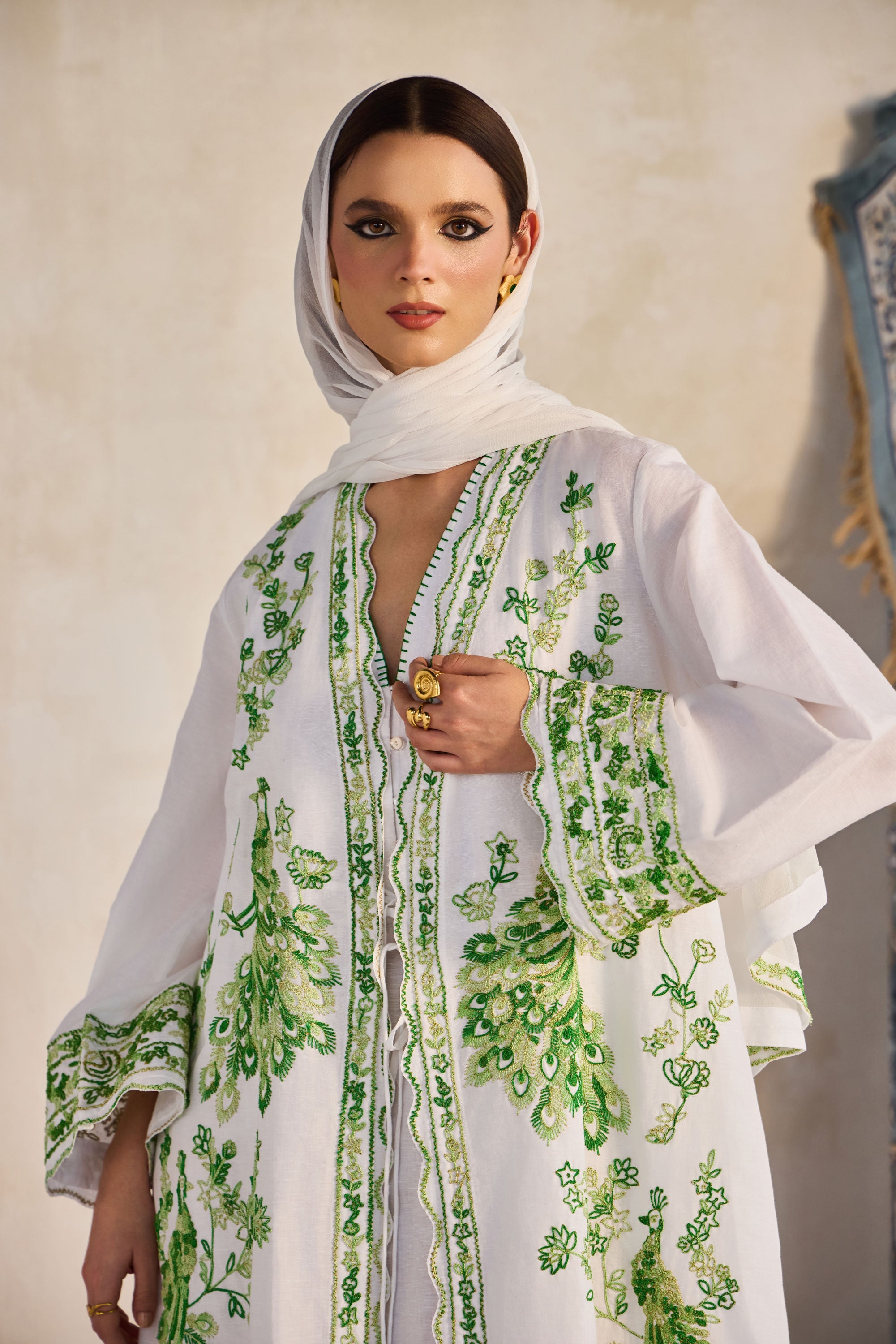 Itiya Embroidered Abaya