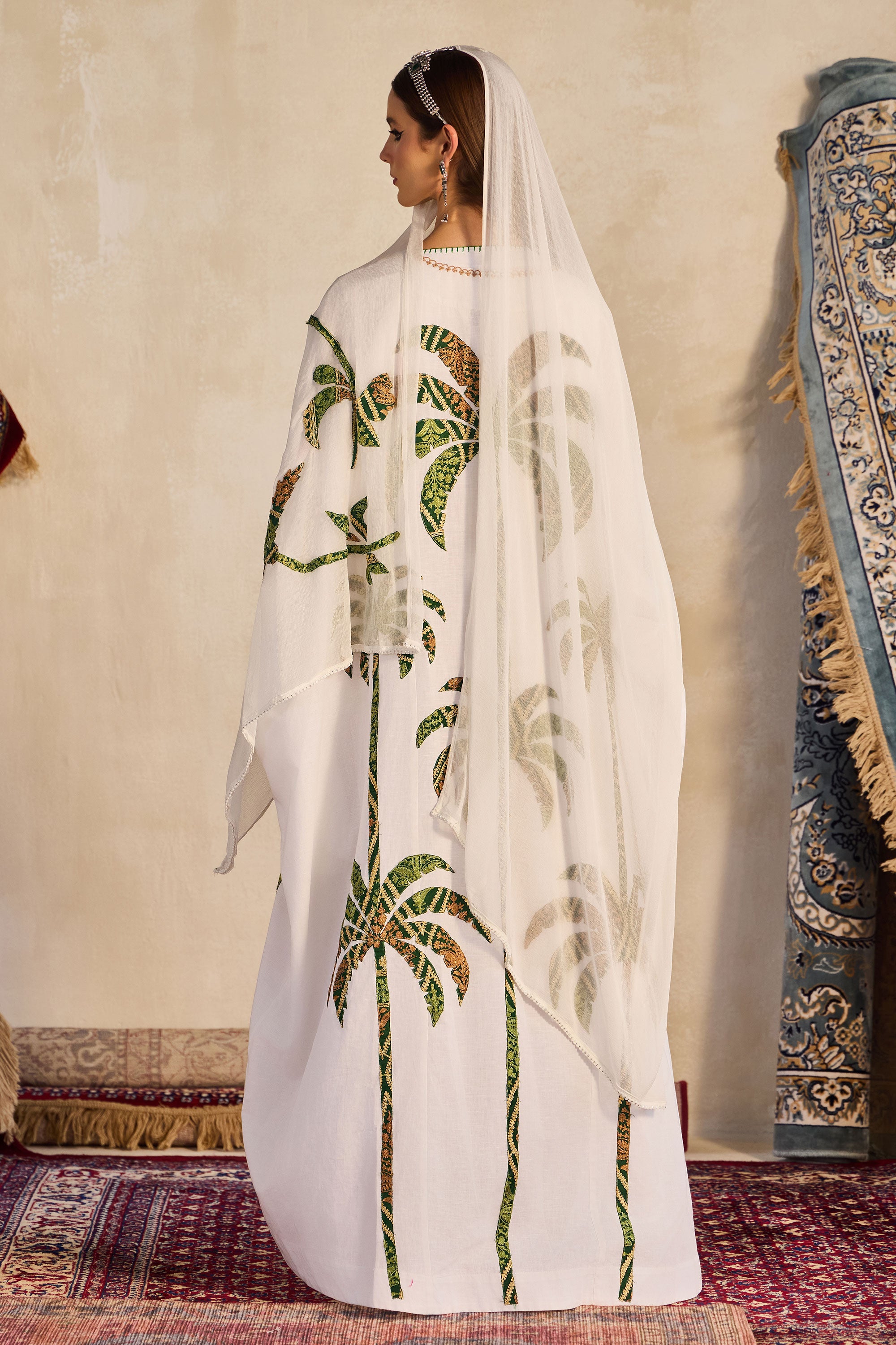 Gulsana Embroidered Abaya
