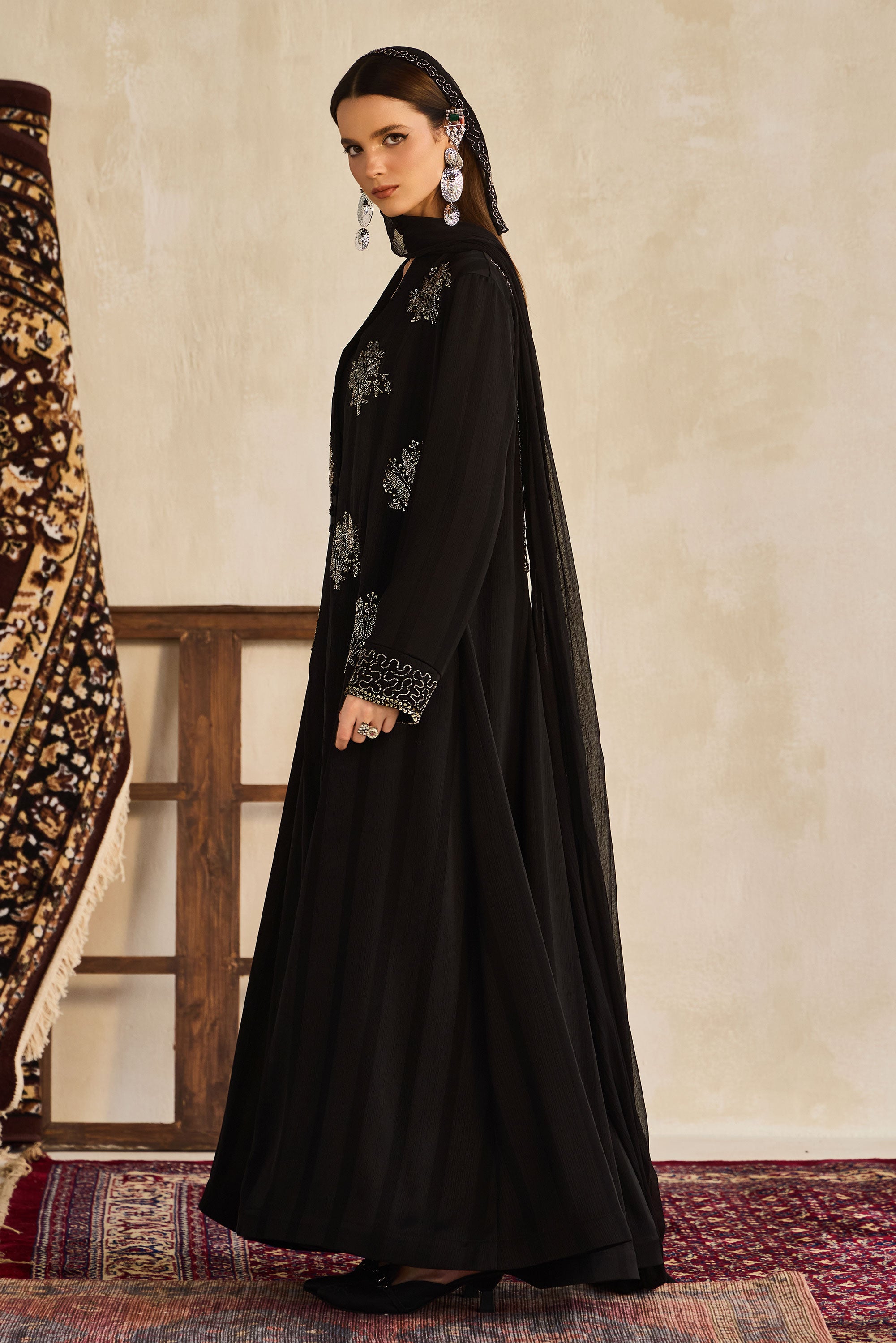 Kawkab Embellished Abaya