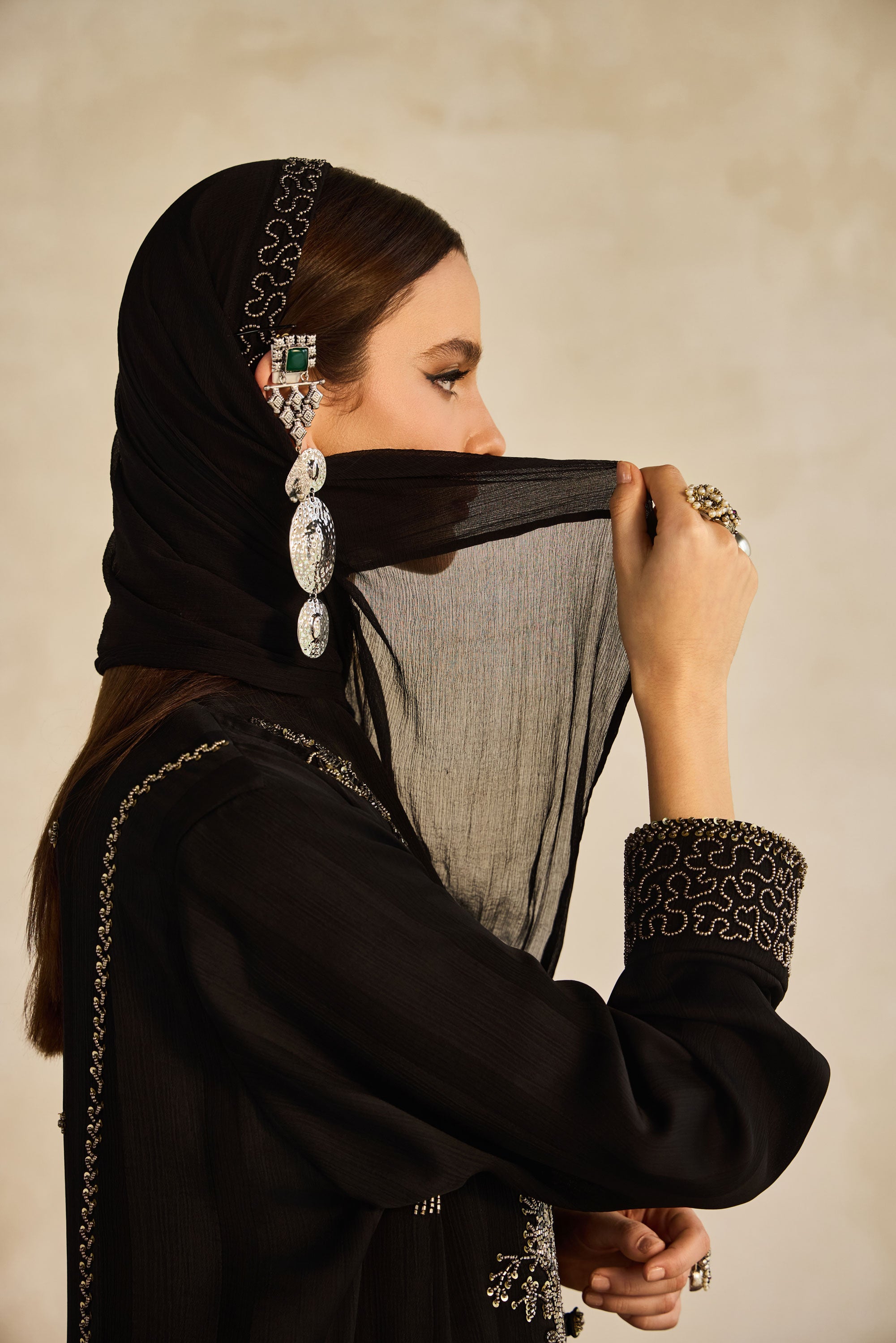 Kawkab Embellished Abaya