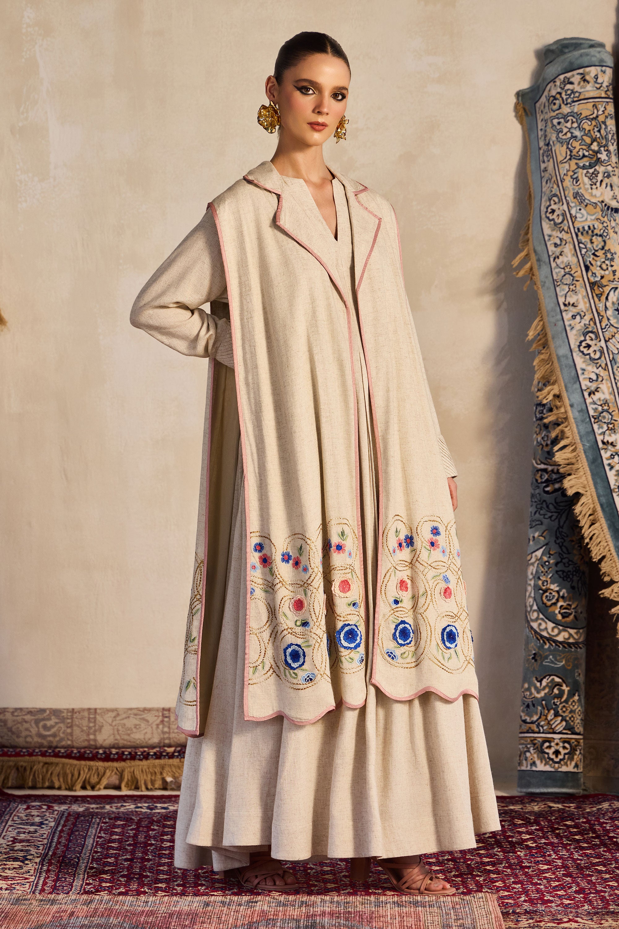 Shafeera Dushala Embroidered Cape