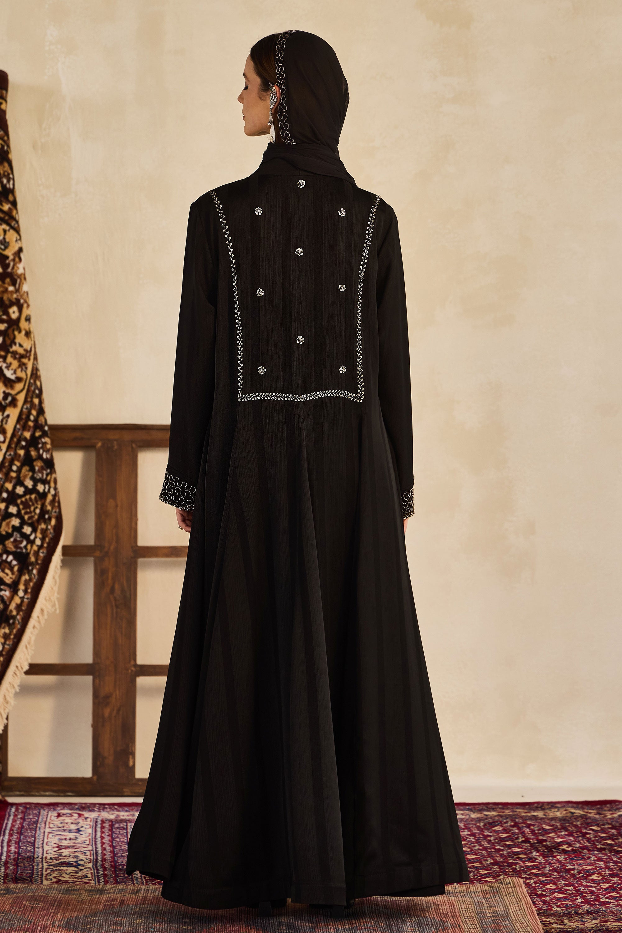 Kawkab Embellished Abaya