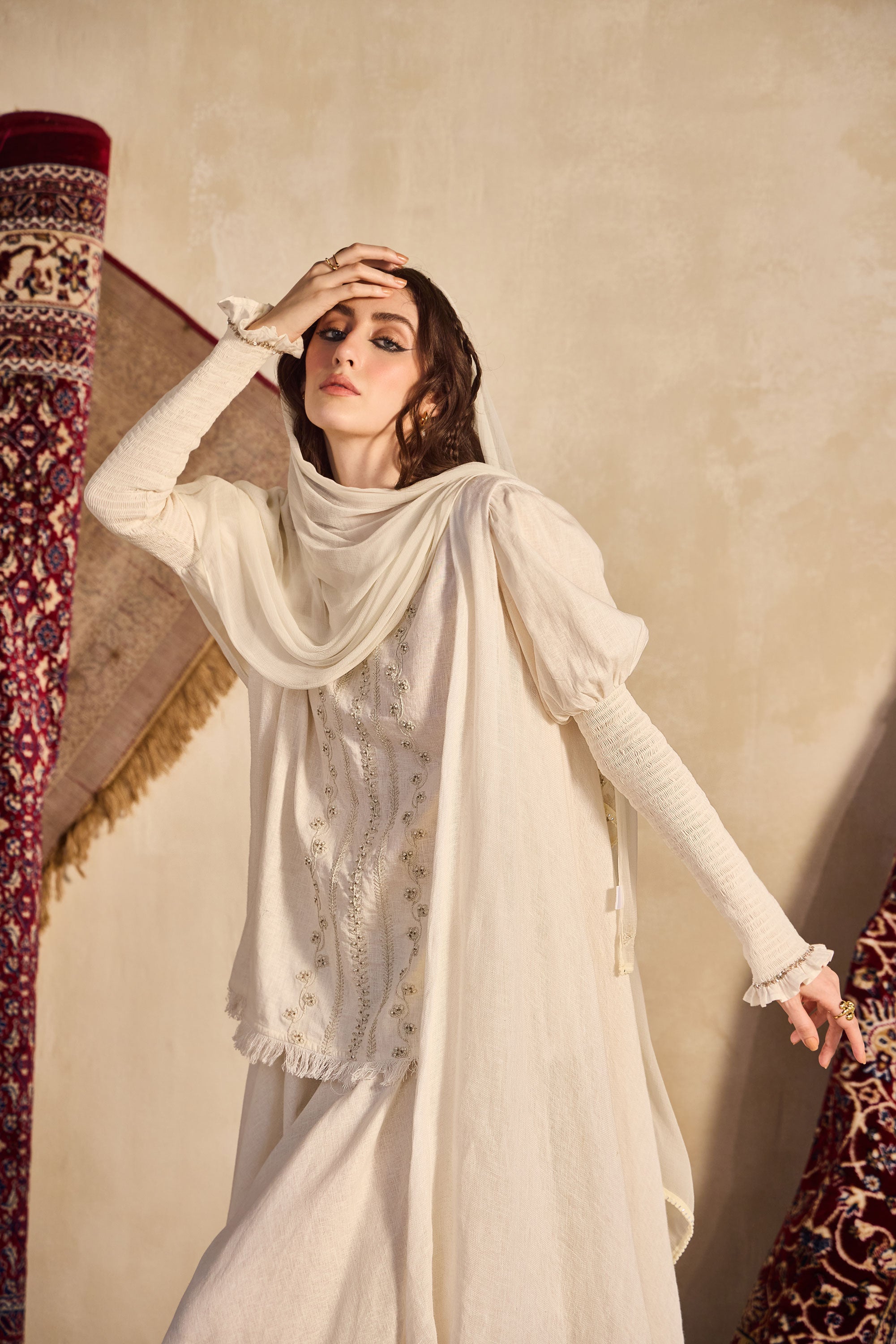 Zubeyra Embroidered Cape with Sharara