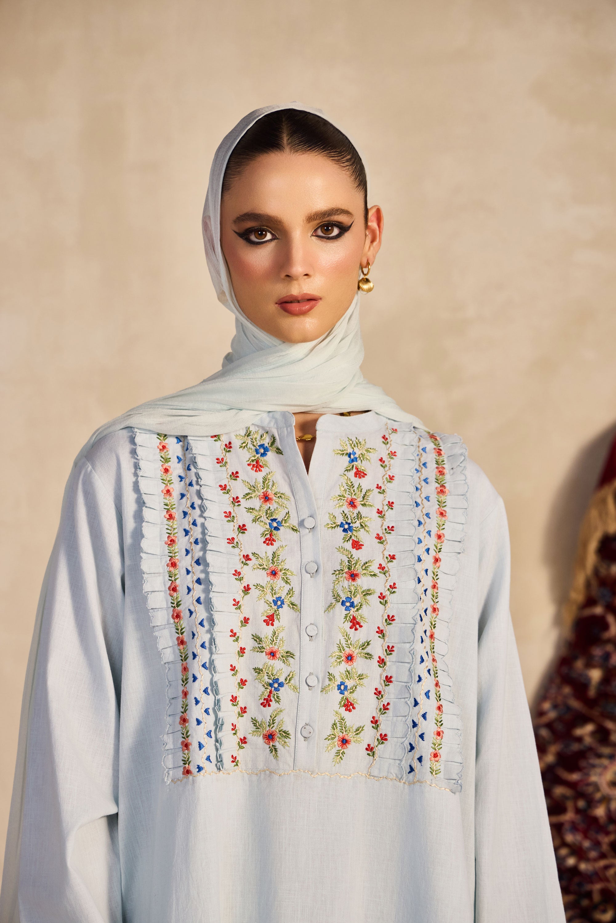 Ruqayla Embroidered Jalabiya