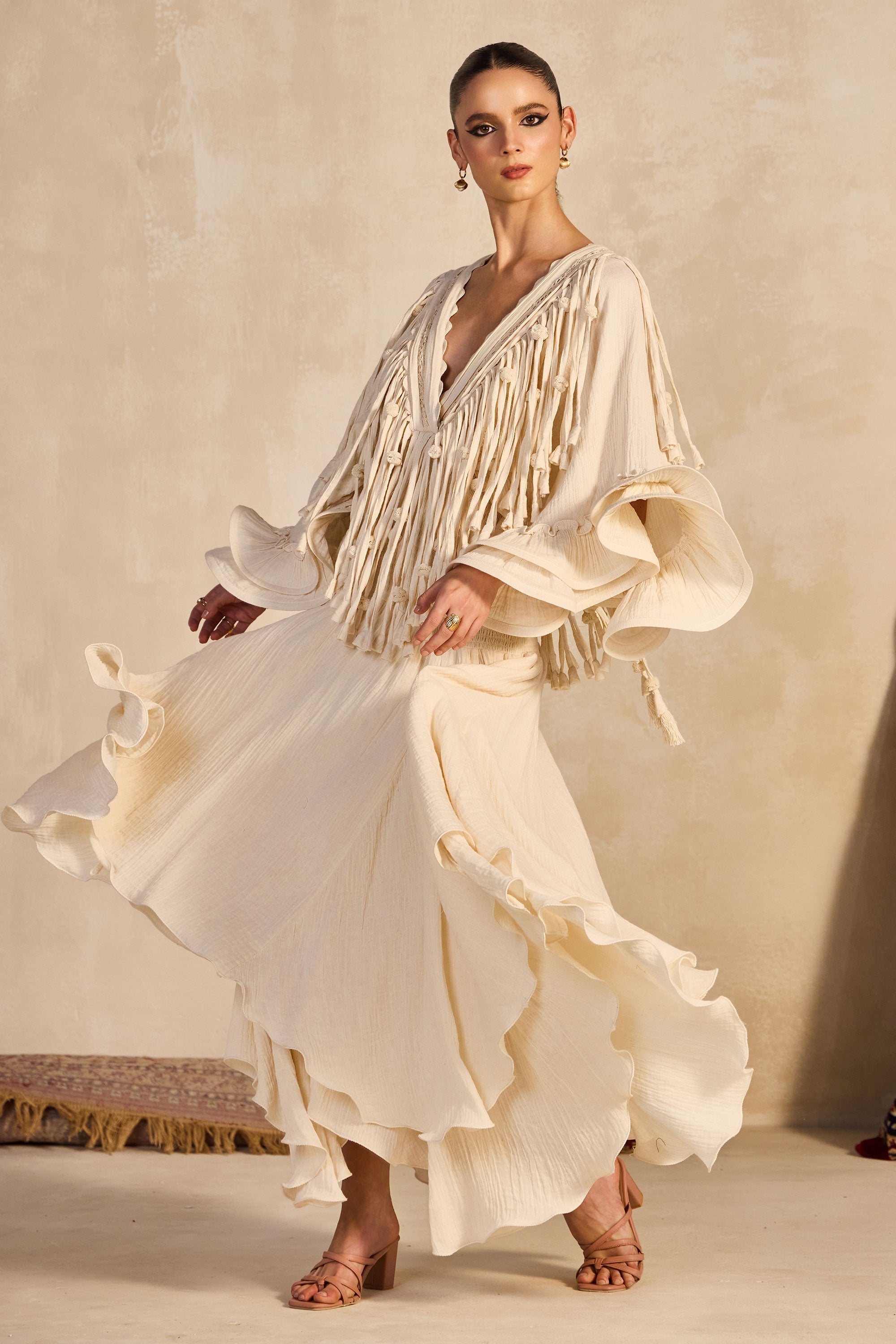 Halmiza Embroidered Jalabiya with Tassels