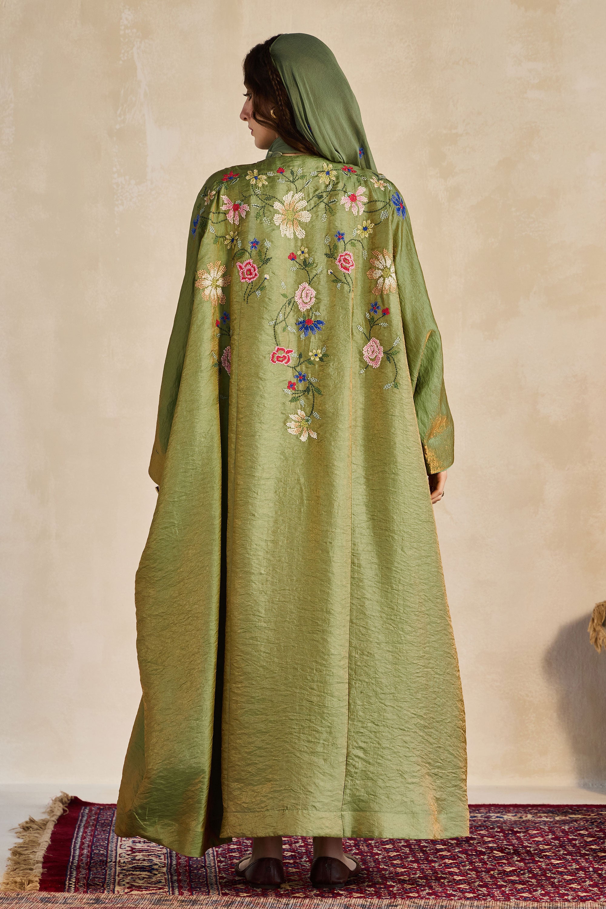 Valiha Embroidered Abaya