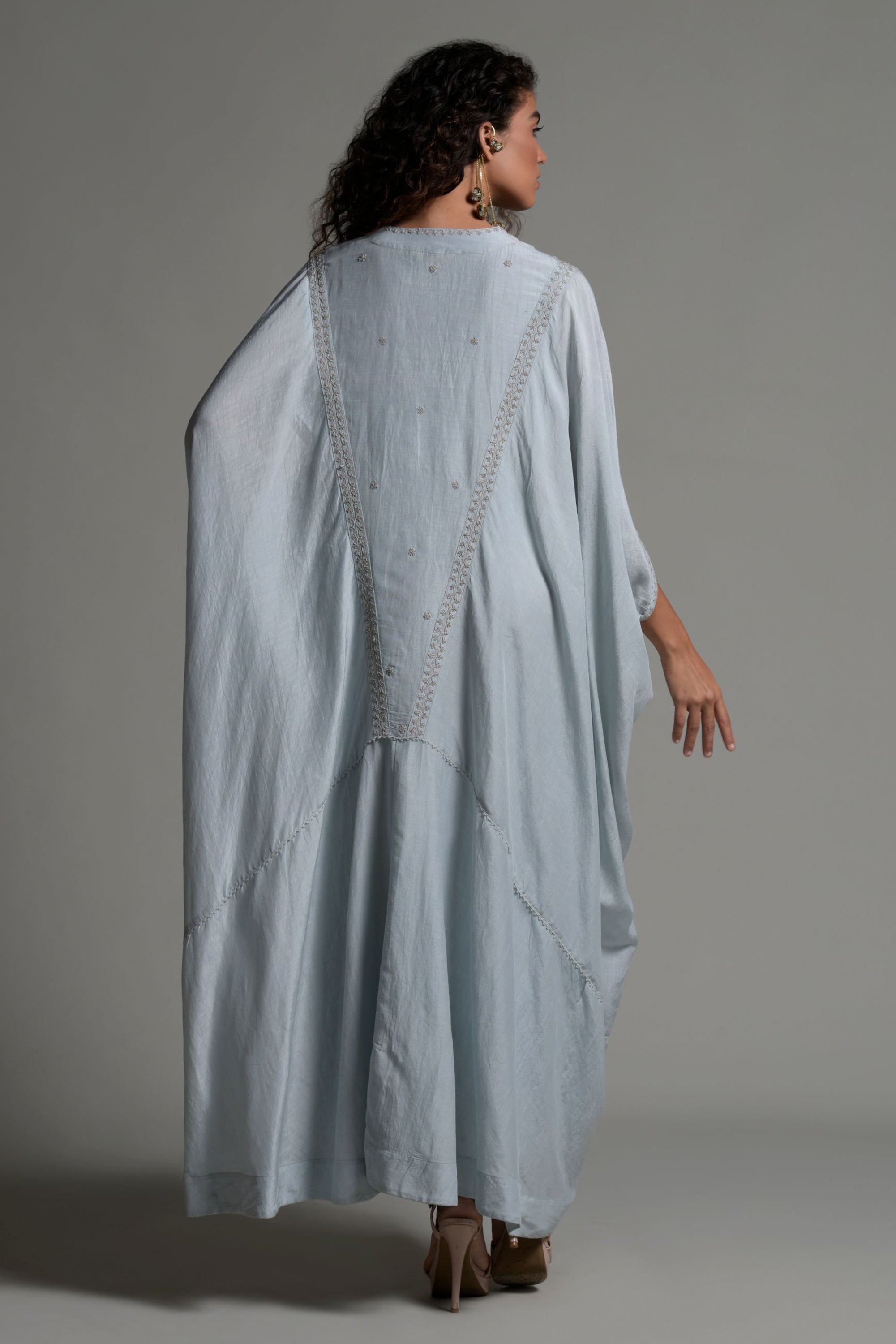 Rubiya Embroidered Jalabiya with Inner Cami