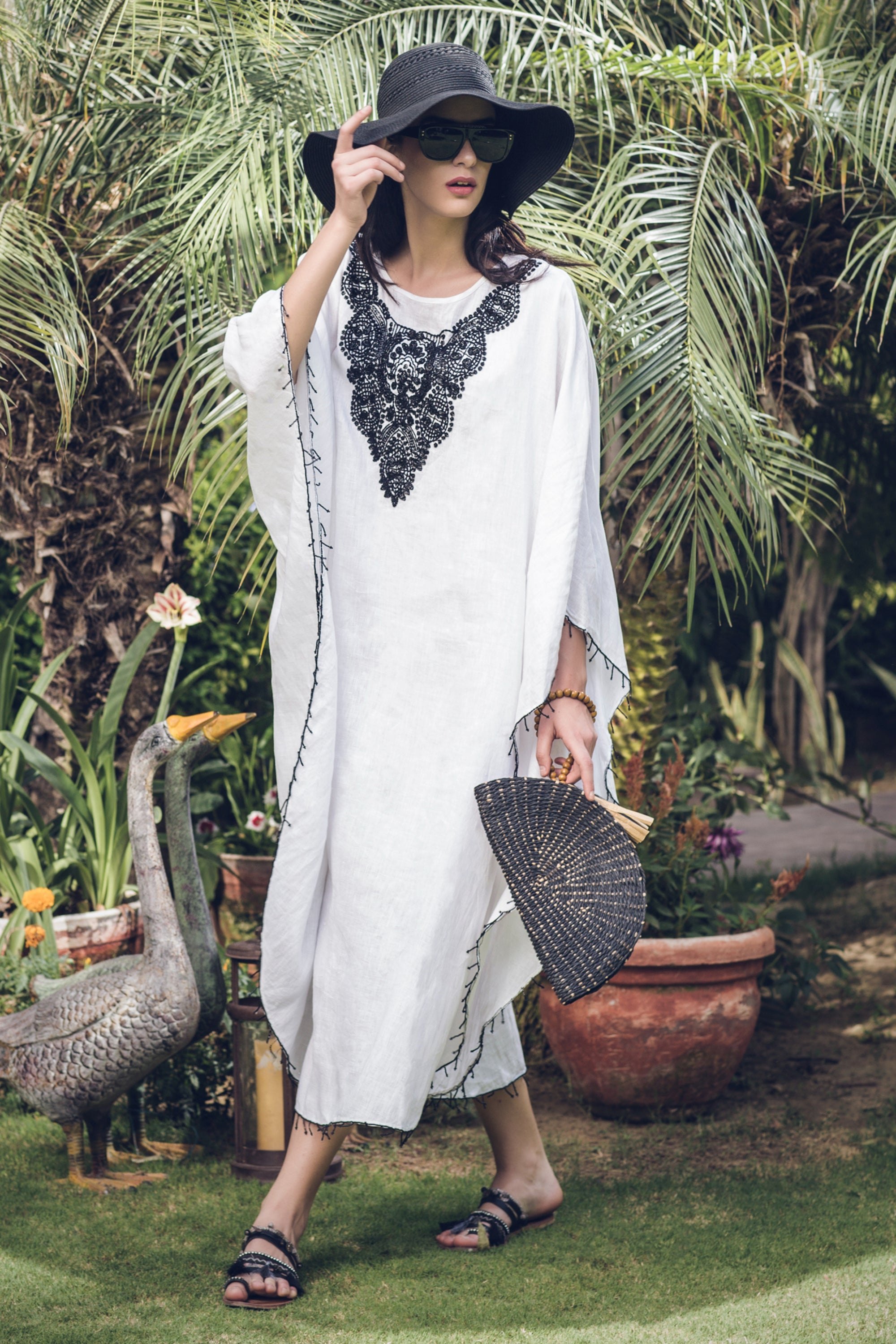 Soha Embroidered Jalabiya
