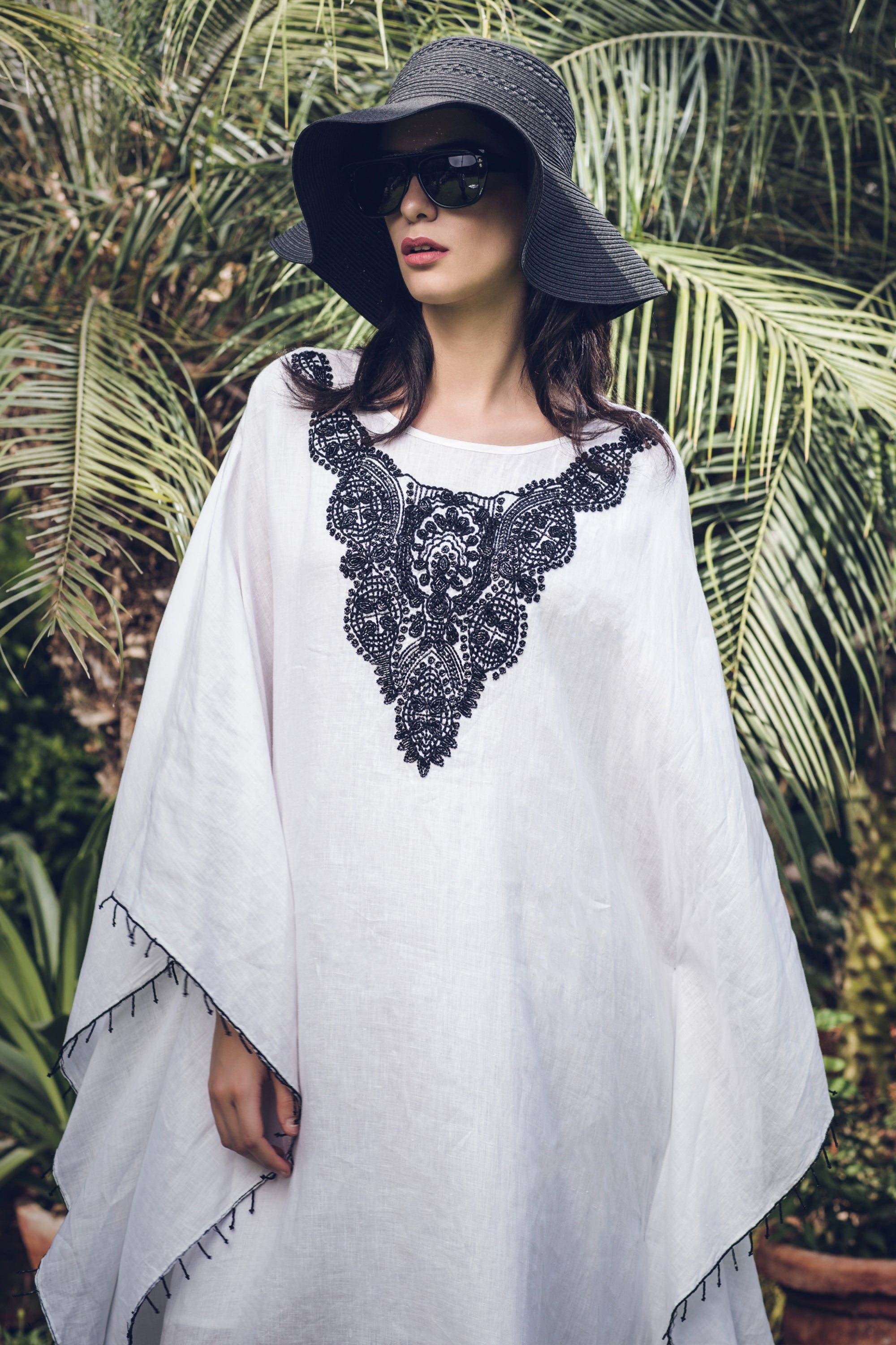 Soha Embroidered Jalabiya