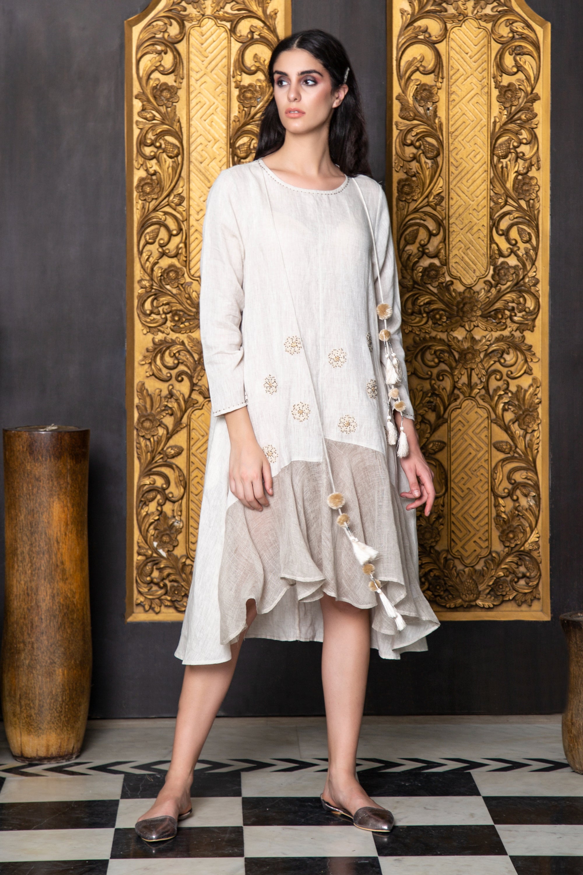 Hajra Embroidered Jalabiya with Tassels