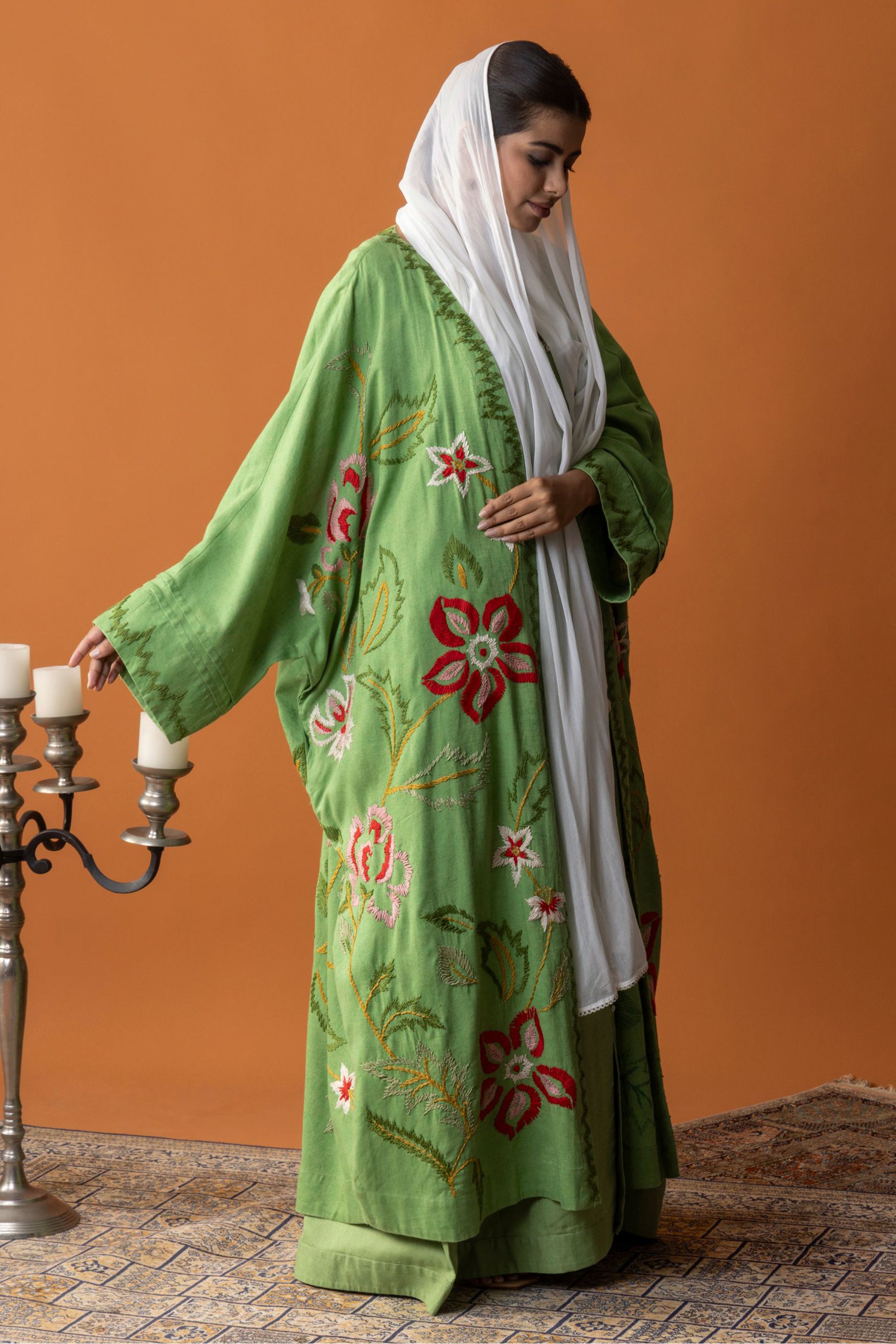 Nafsa Embroidered Abaya