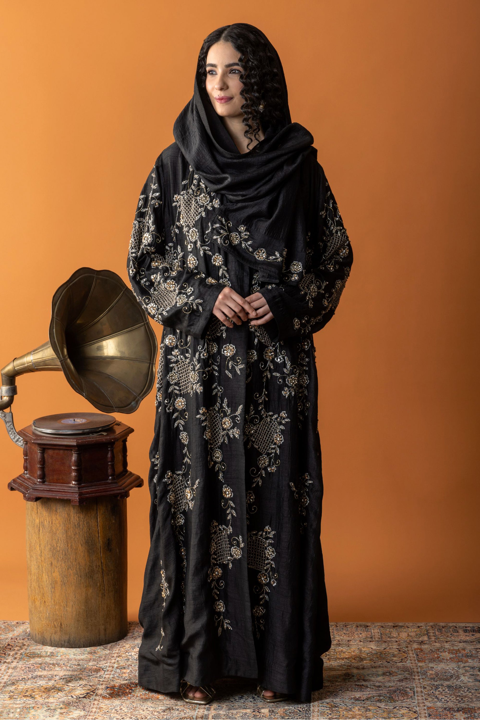 Aaerin Embellished Abaya