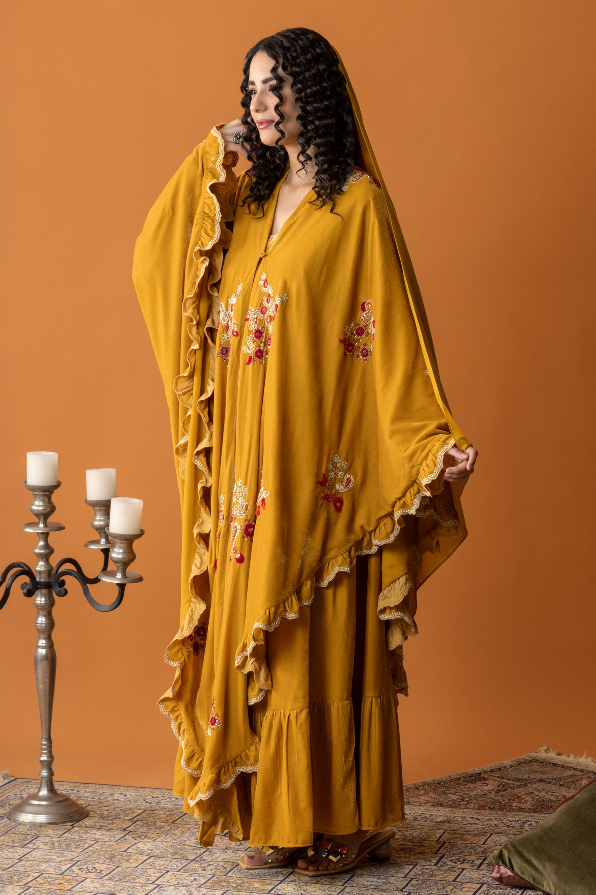 Aaliyah Embroidered Cape with Embellishment