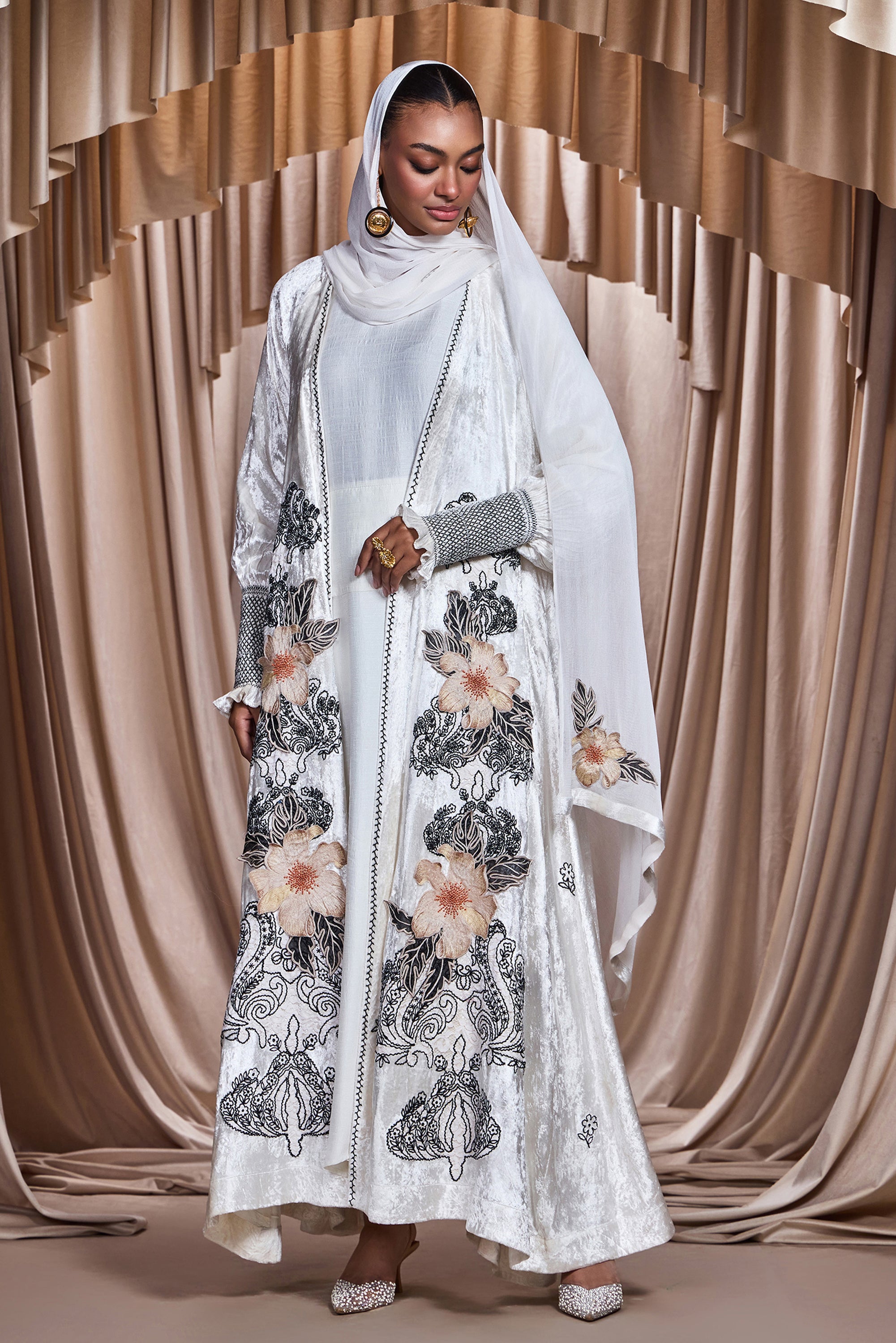 Eiliyah Embroidered Abaya with Embellishment