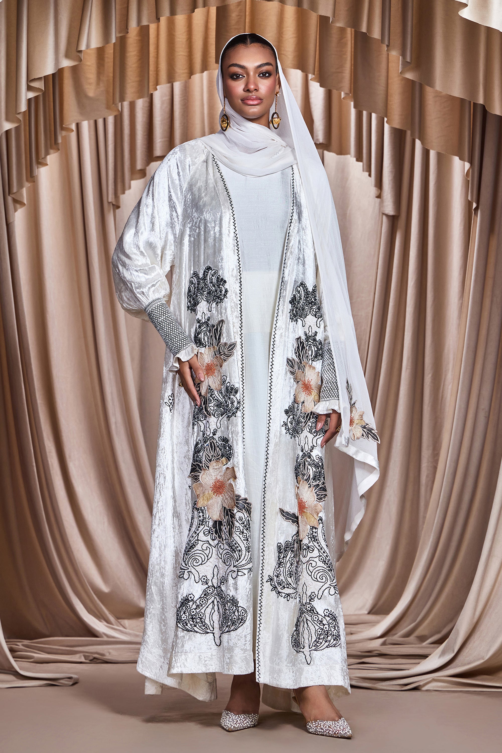 Eiliyah Embroidered Abaya with Embellishment