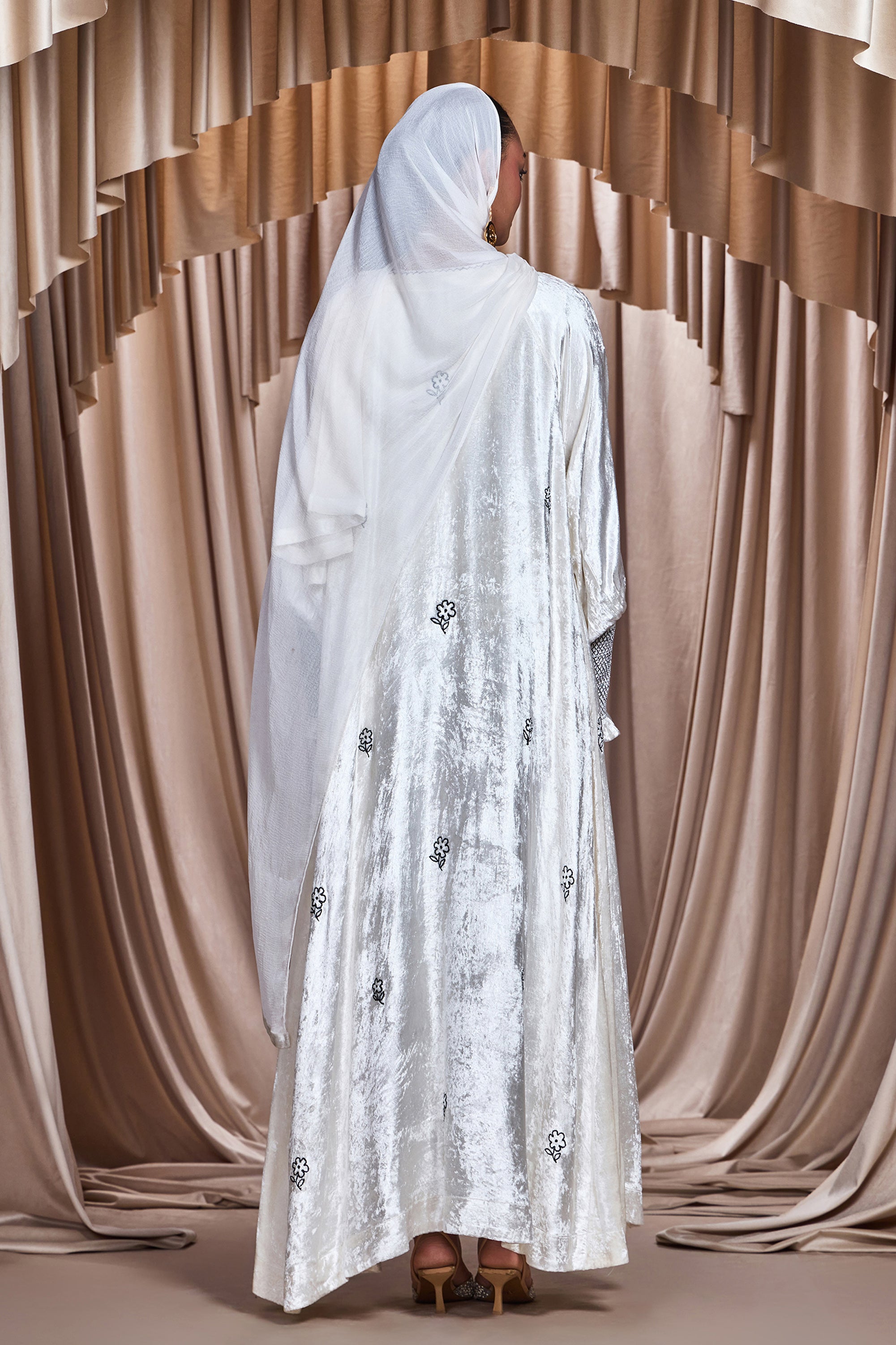 Eiliyah Embroidered Abaya with Embellishment