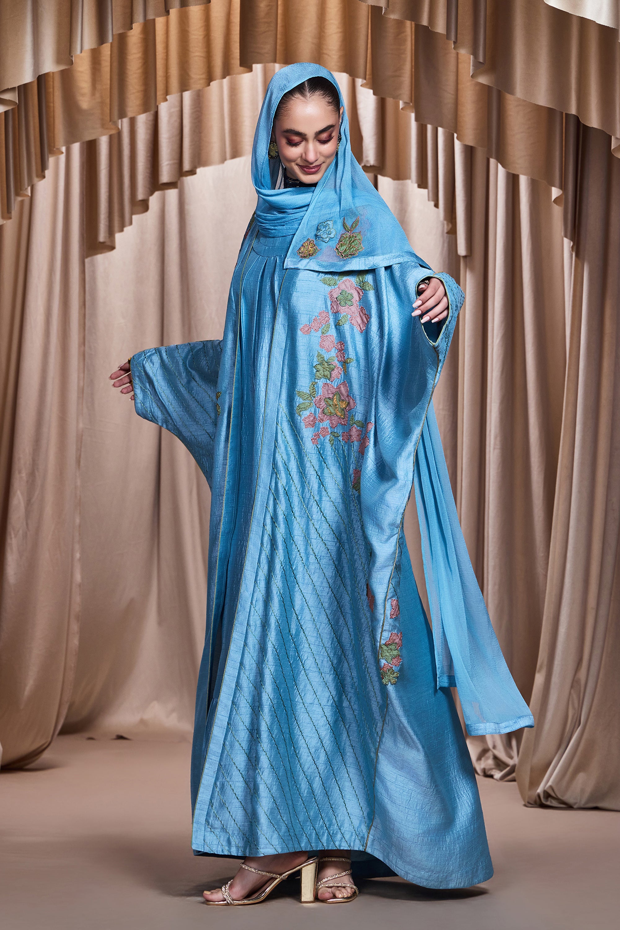 Ruzanah Applique Embroidered Abaya