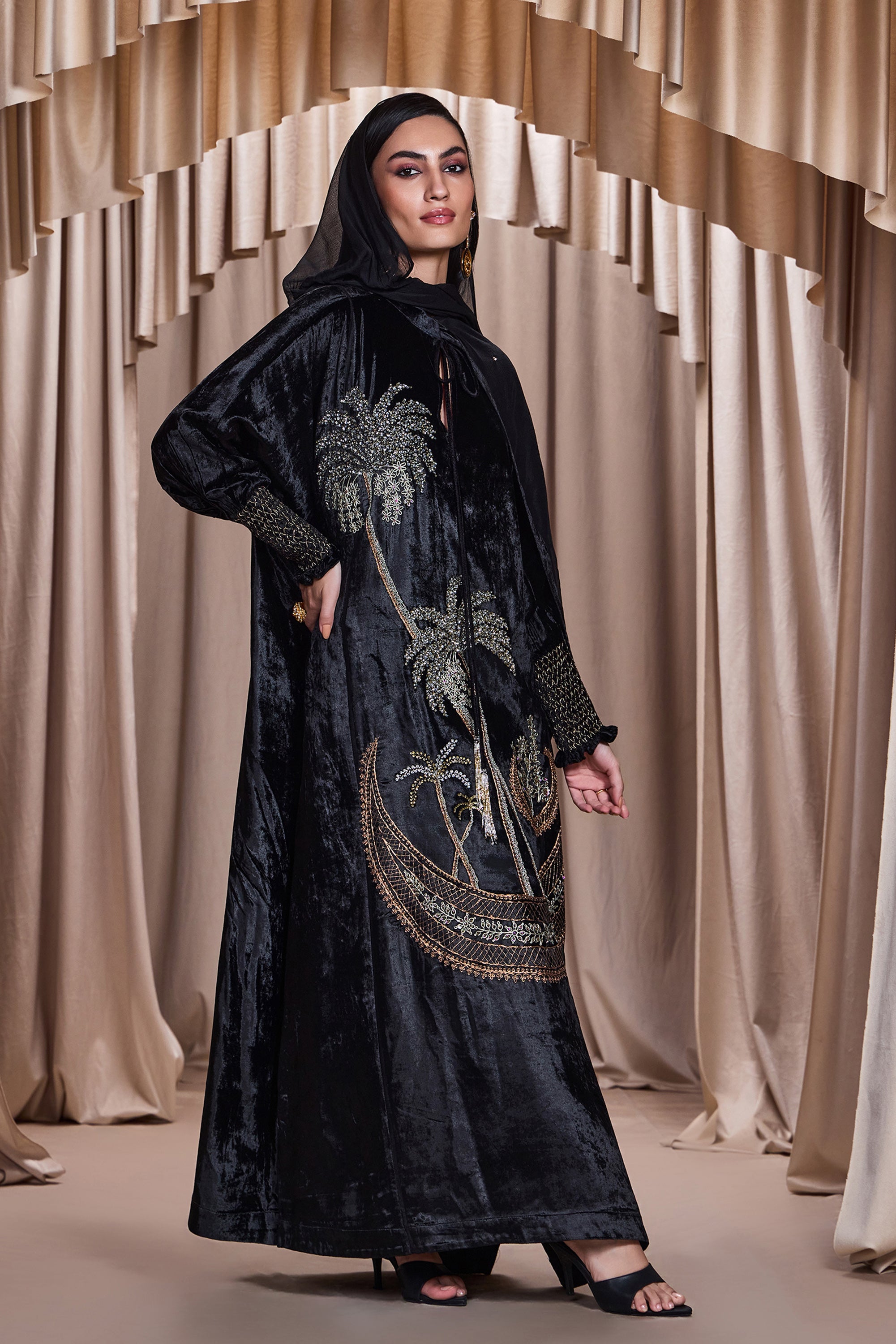 Shibra Embroidered Jalabiya with Embellishment