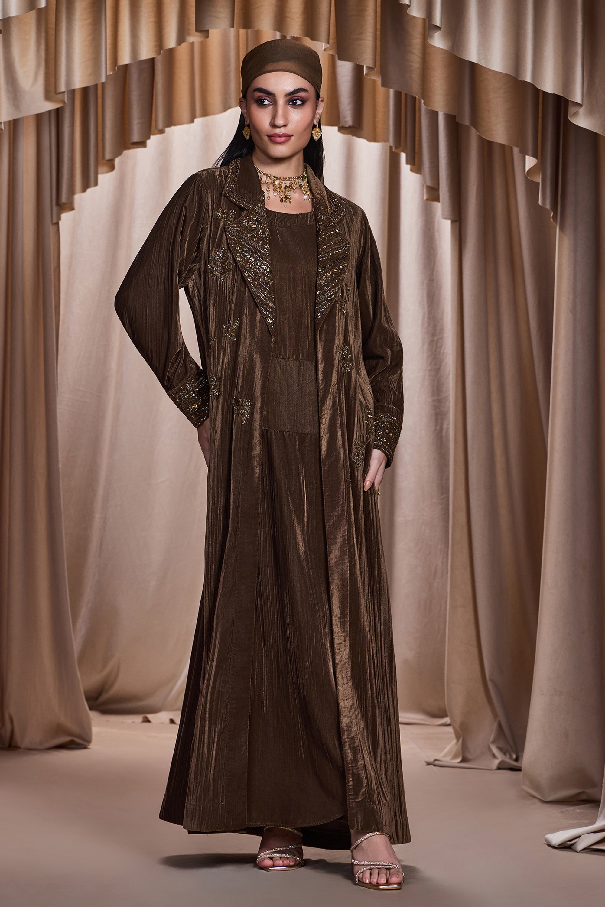 Baraah Embellished Abaya