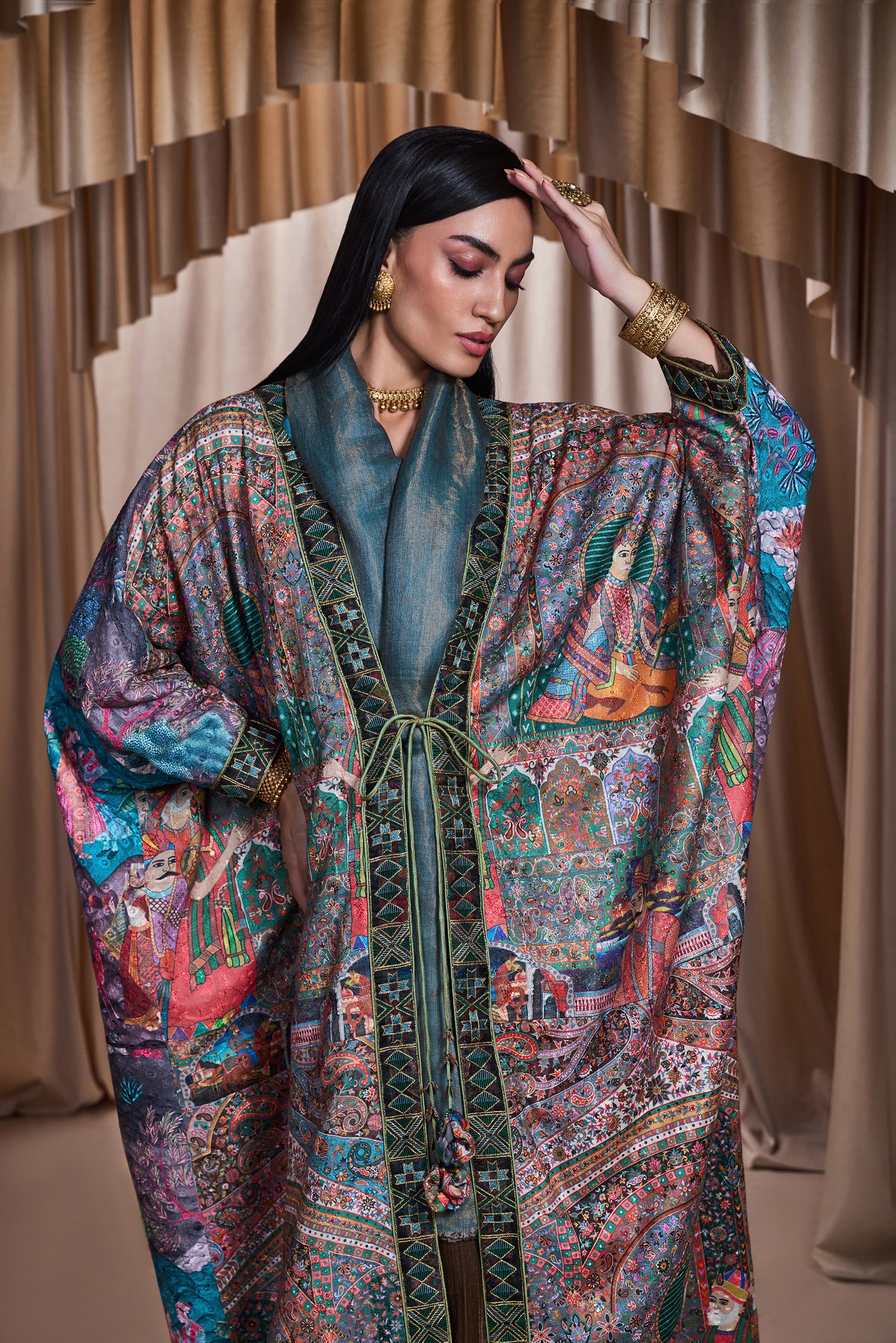 Farwa Embroidered Abaya