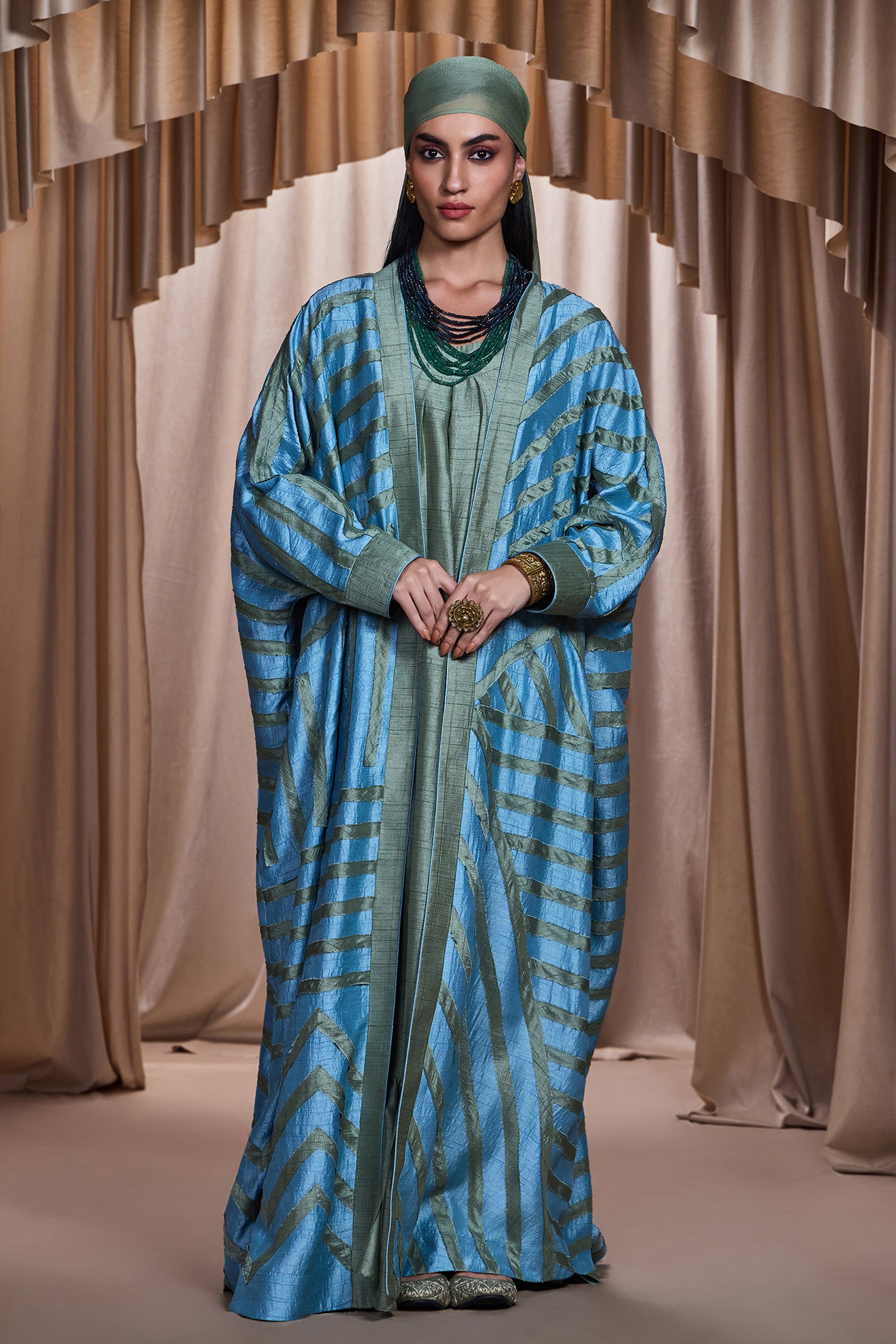 Zilveen Abaya with Patch Work