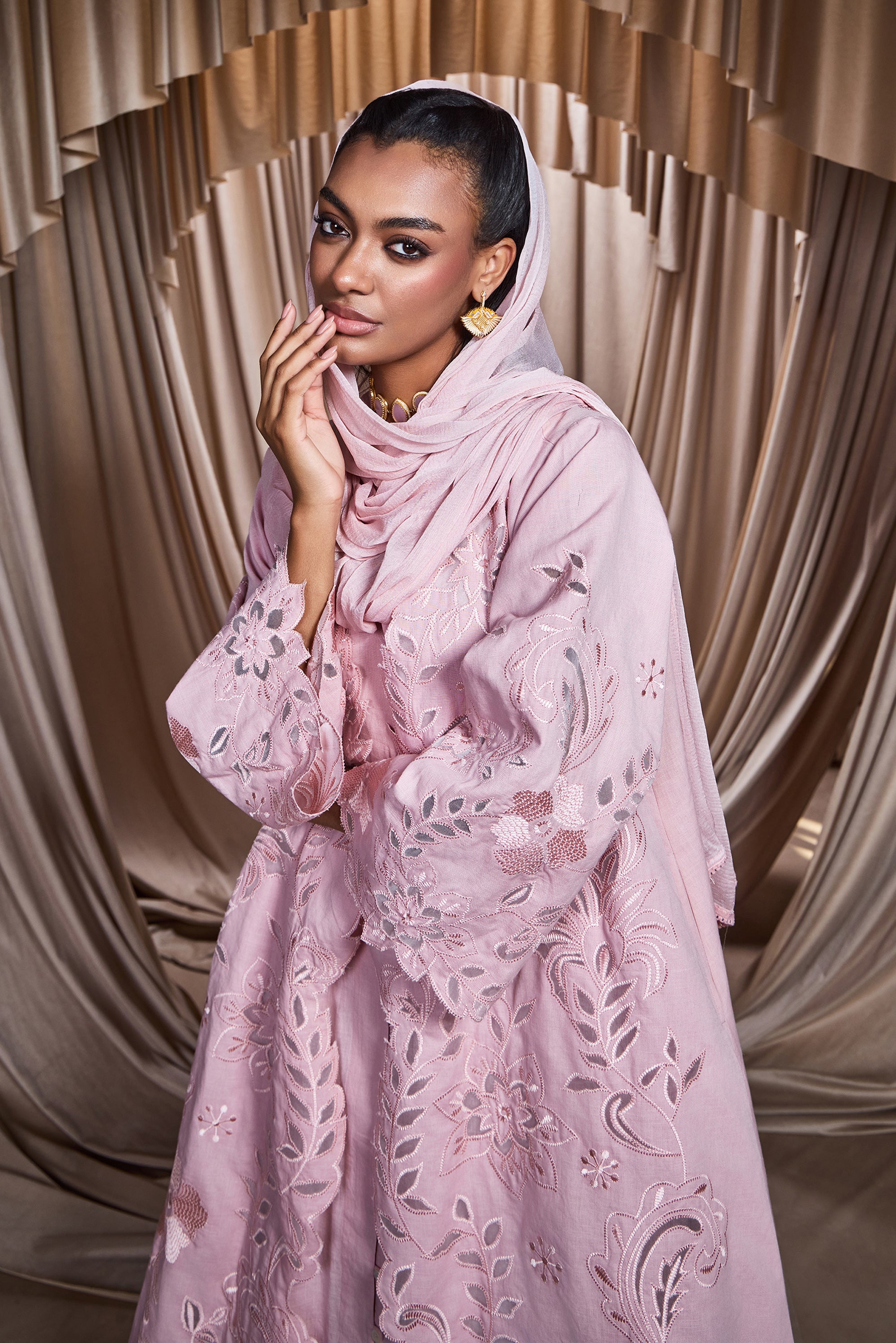 Zohiba Embroidered Abaya