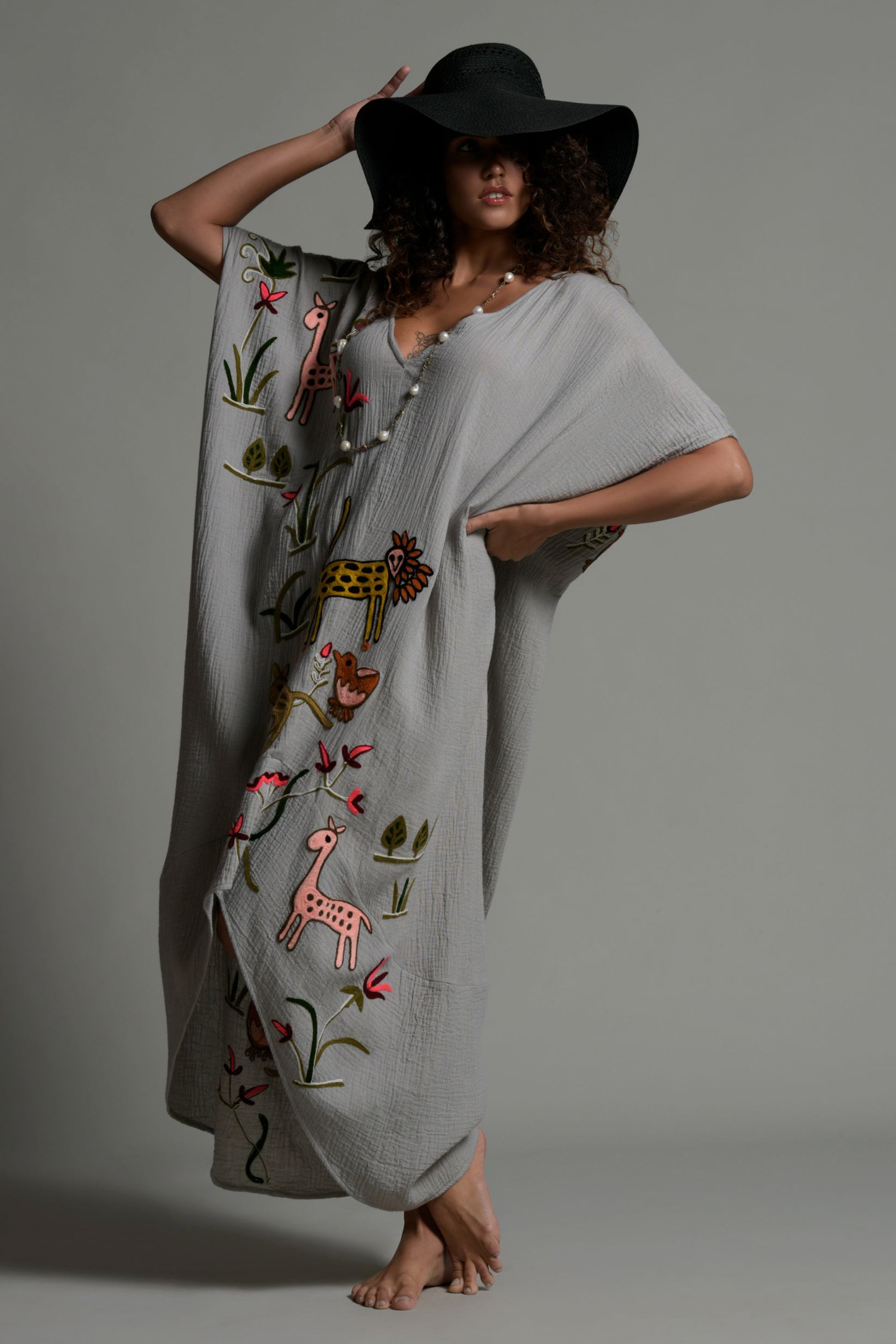 Kareema Embroidered Mid-Length Jalabiya