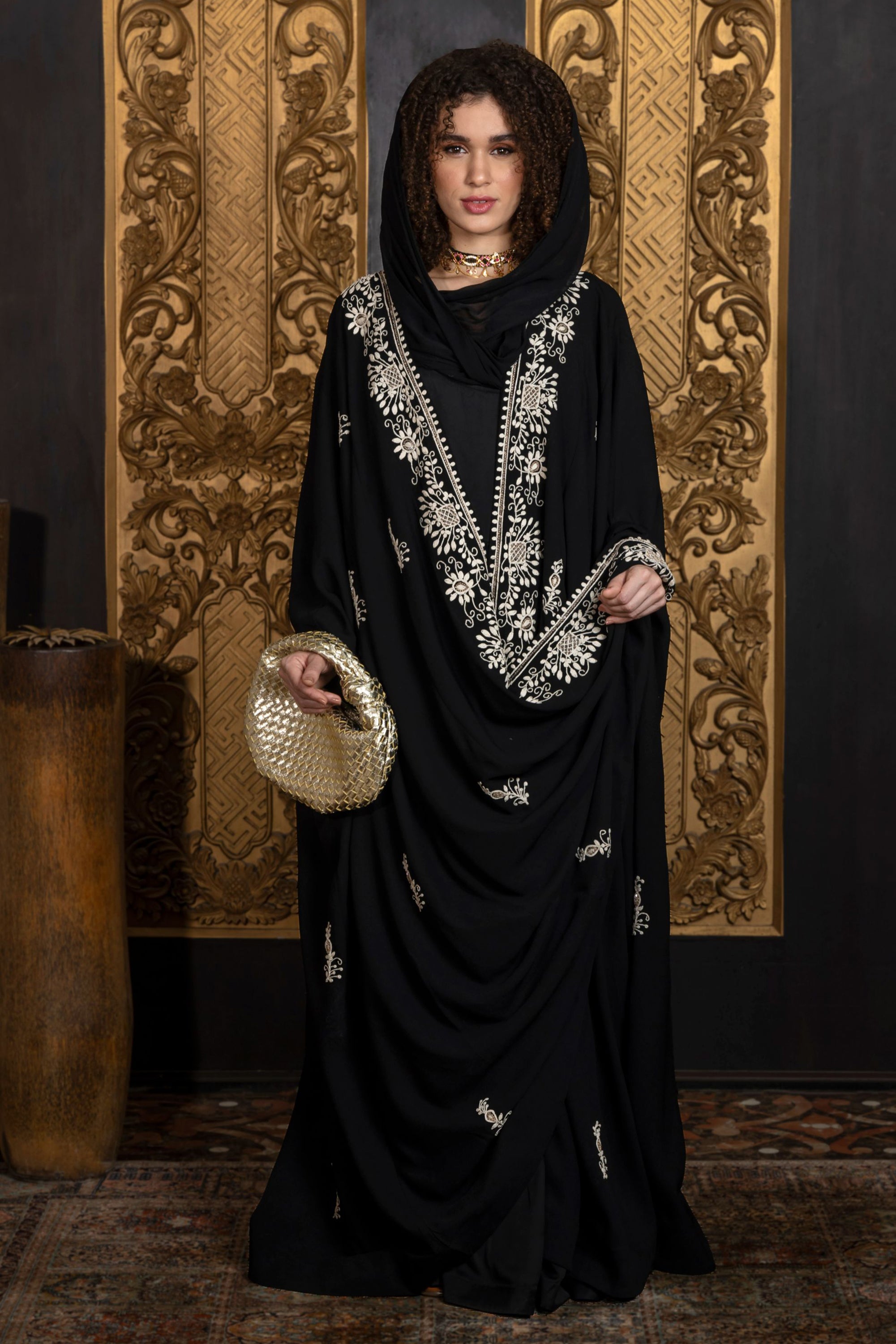 Maktoob Embroidered Abaya with Sheila