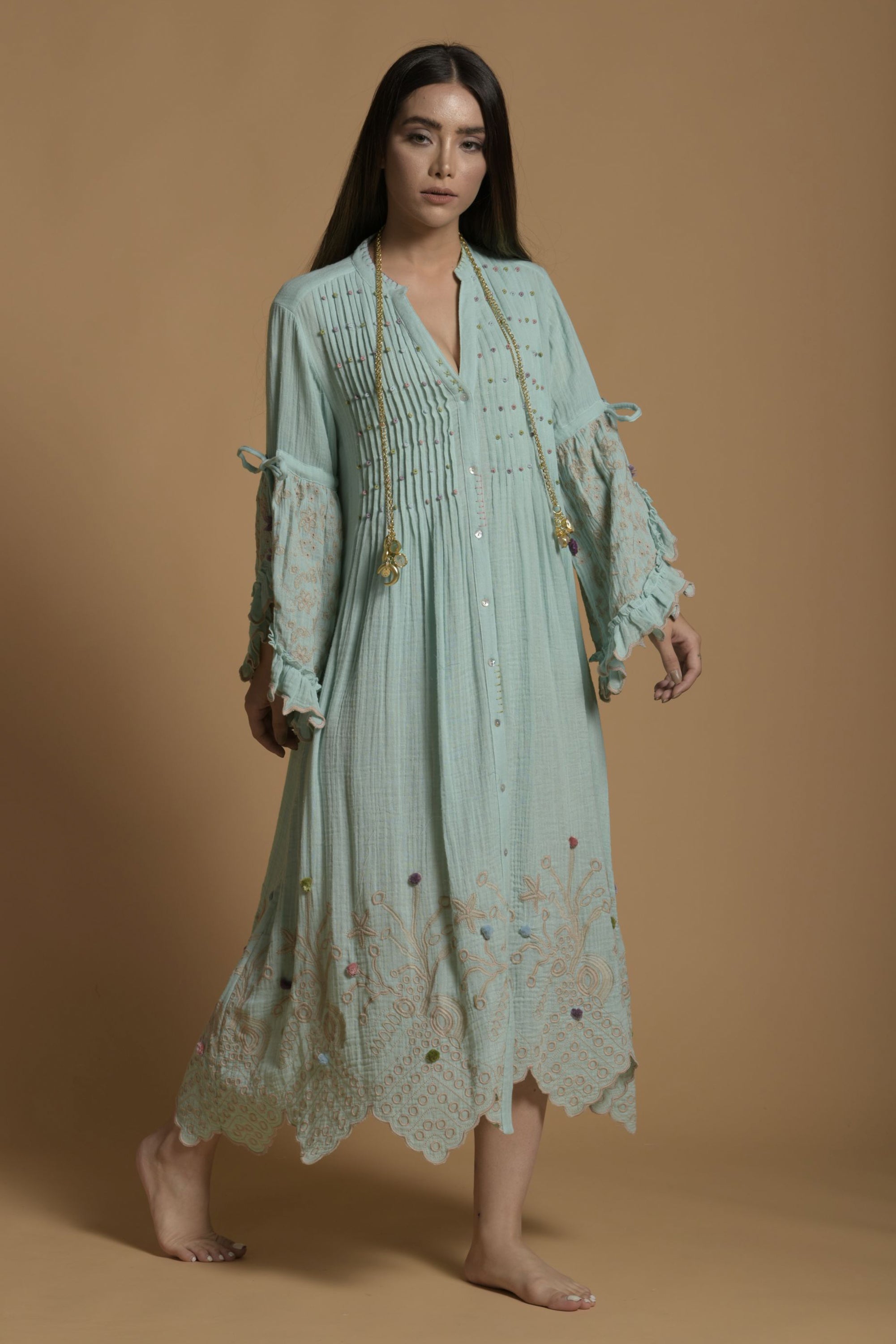 Aqsa Embroidered Jalabiya