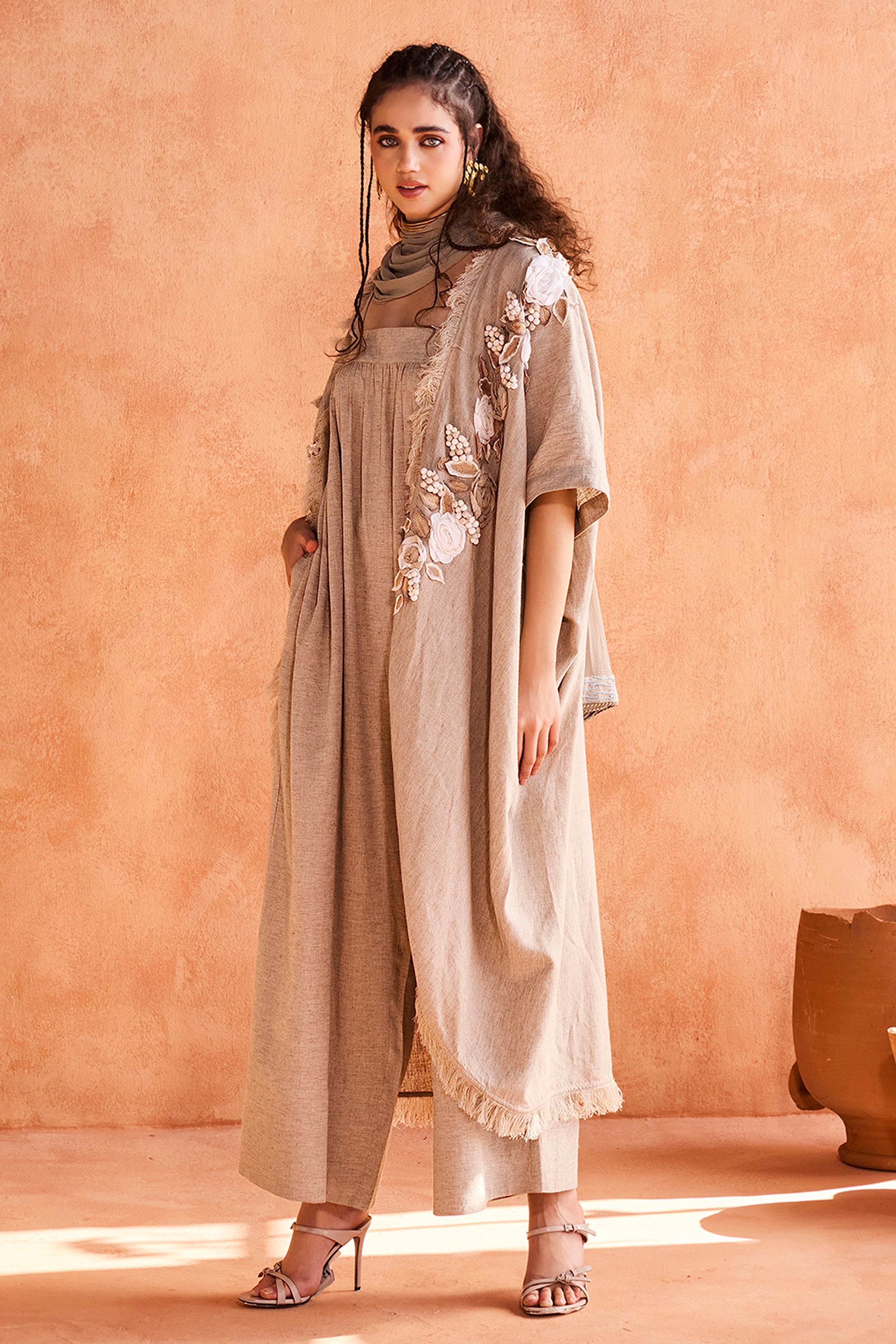 Buthayna Embroidered Bisht with Jumpsuit