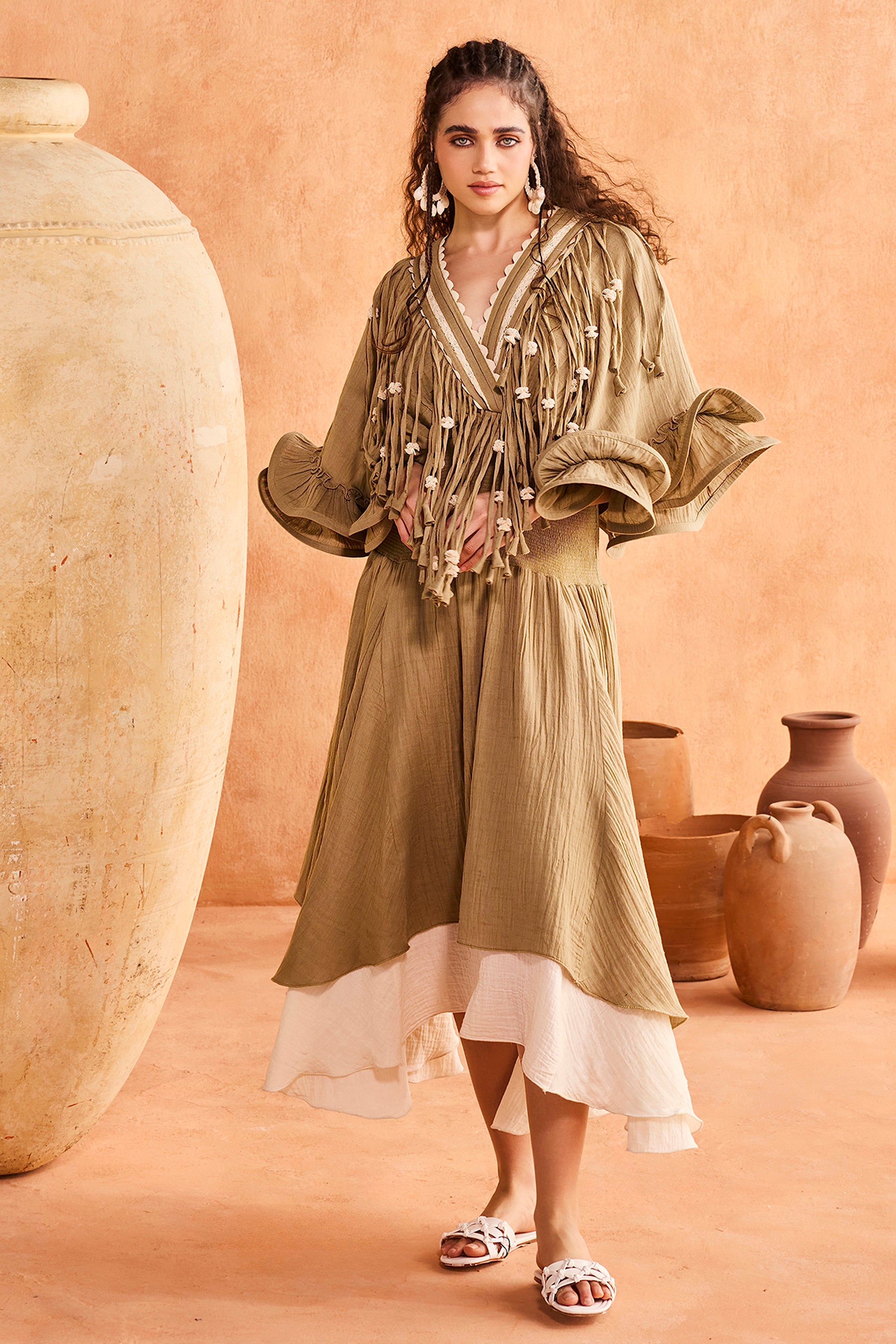 Yumna Jalabiya with Tassels