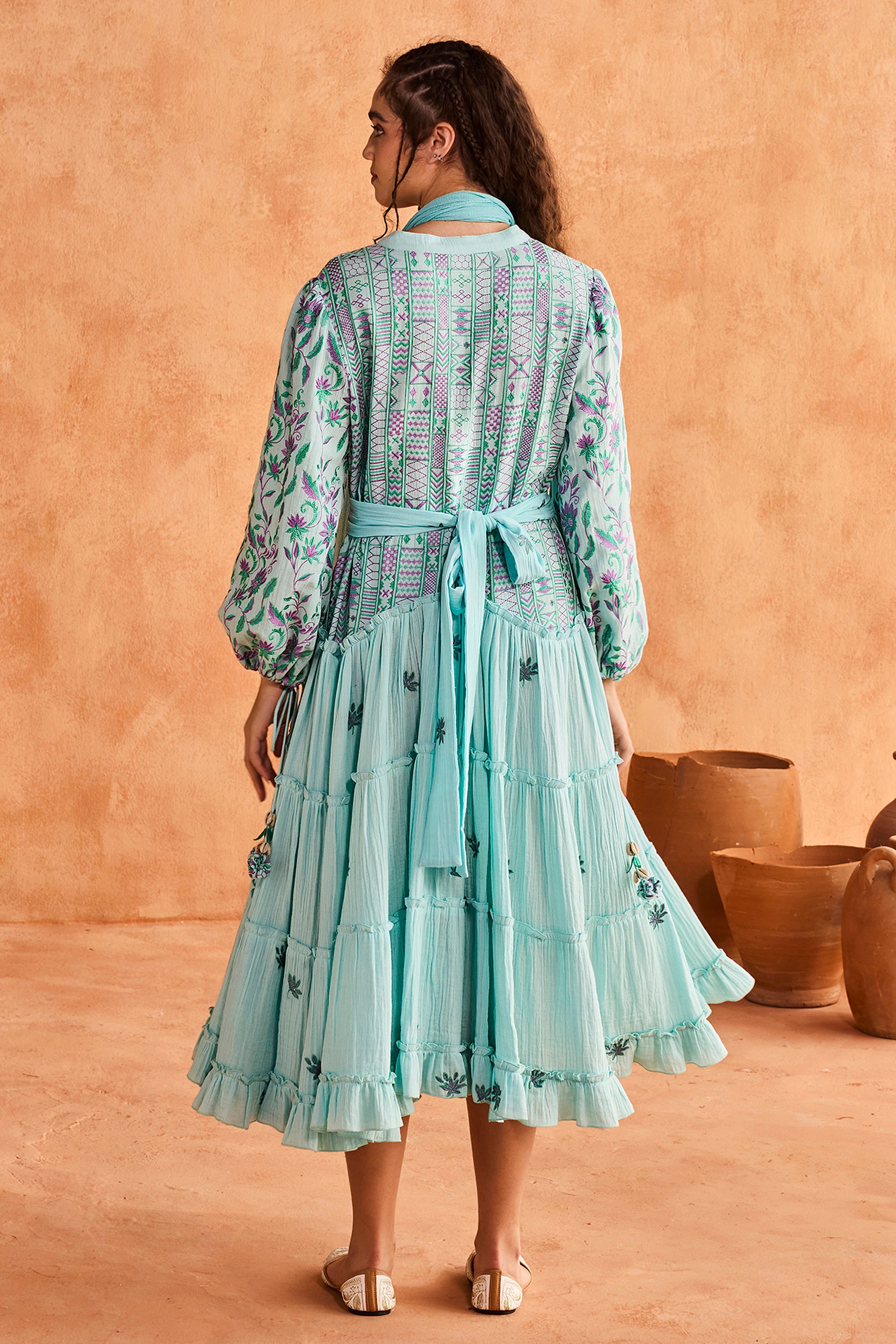 Sabeen Embroidered Jalabiya